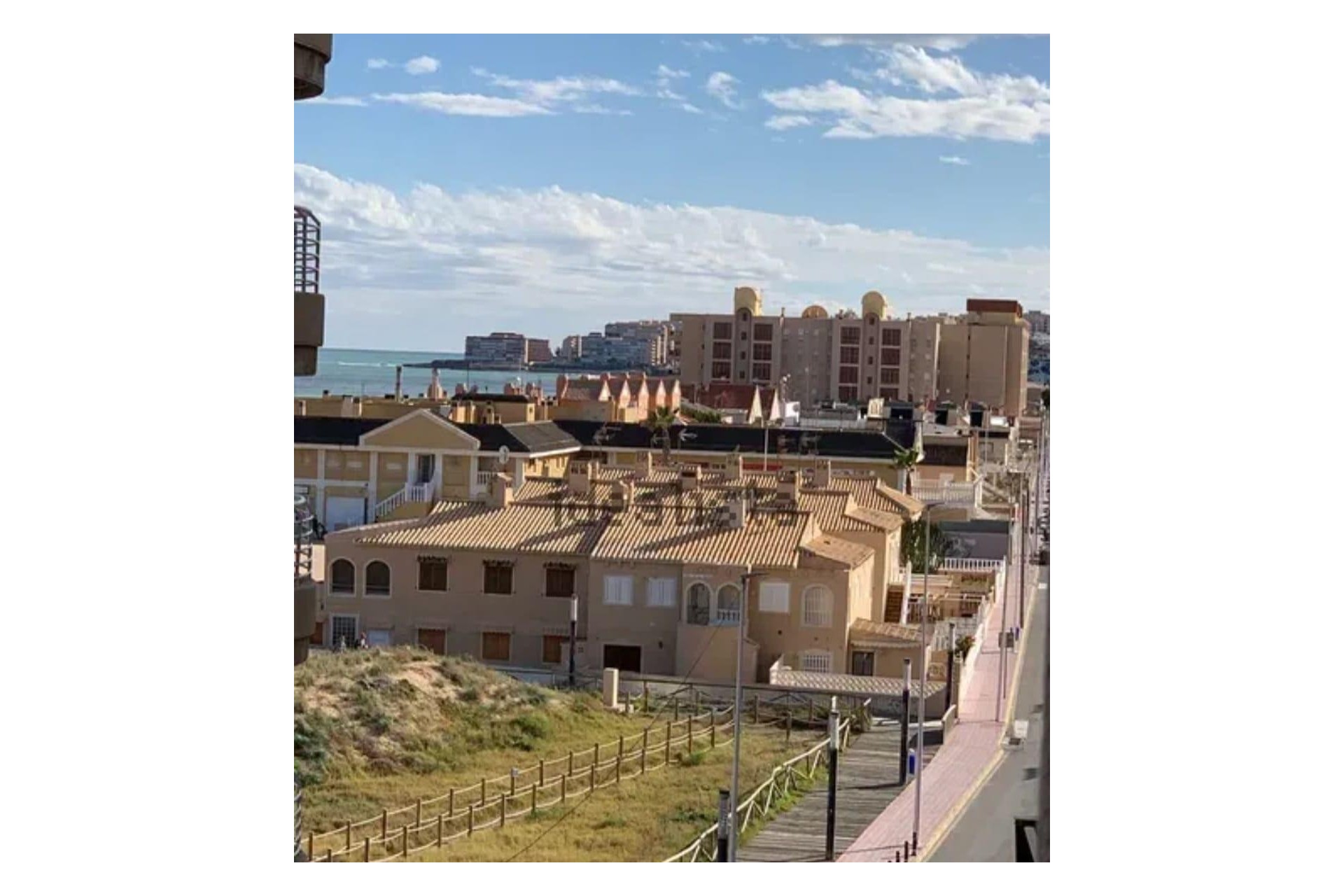 Resale - Apartment -
Torrevieja - La Mata