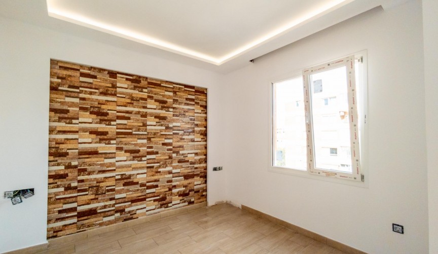 Resale - Apartment -
Torrevieja - La Veleta