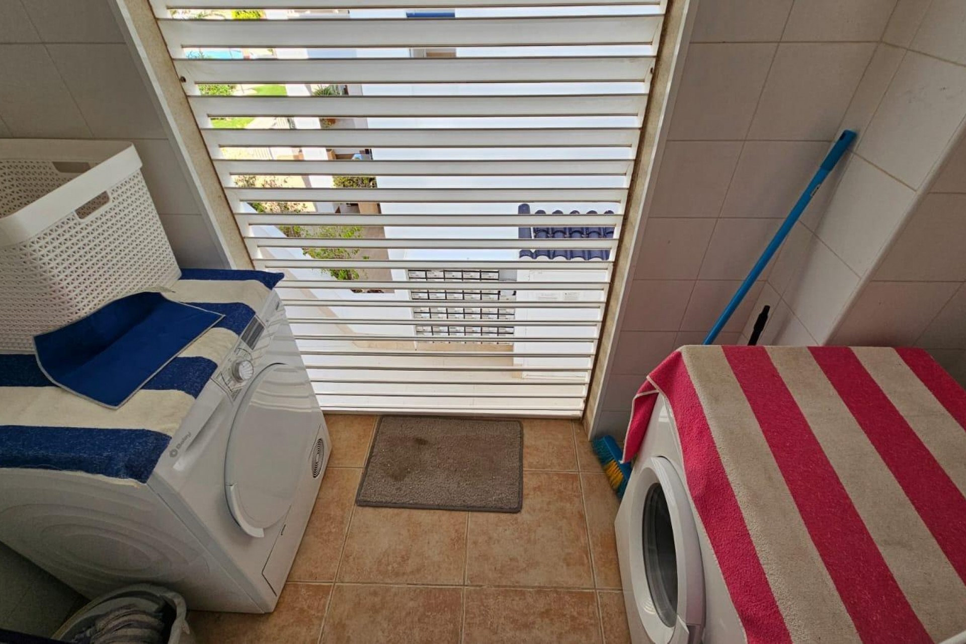 Resale - Apartment -
Torrevieja - La Veleta