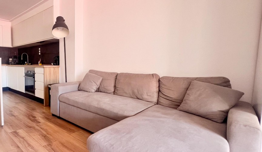 Resale - Apartment -
Torrevieja - La Veleta