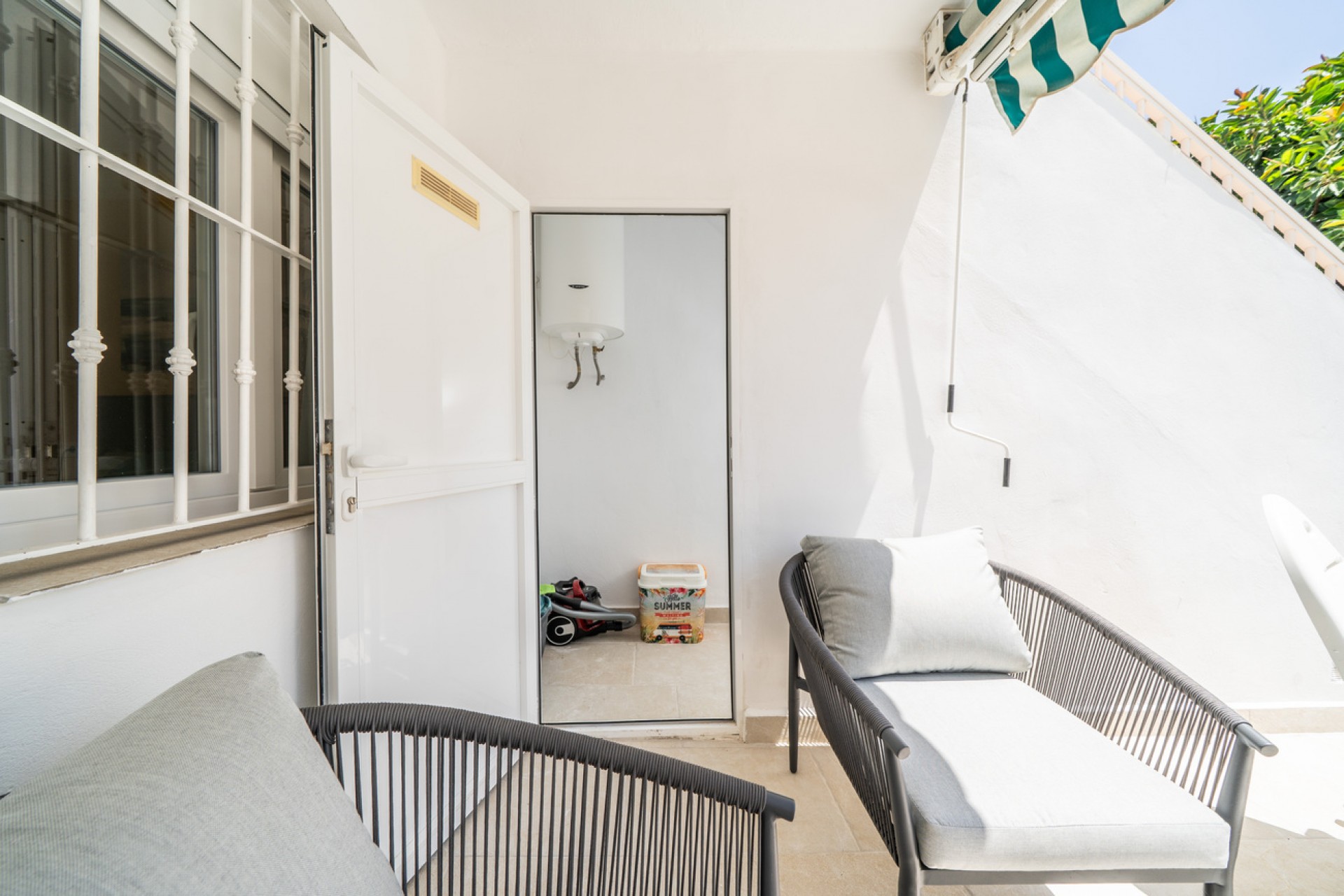 Resale - Apartment -
Torrevieja - La Veleta