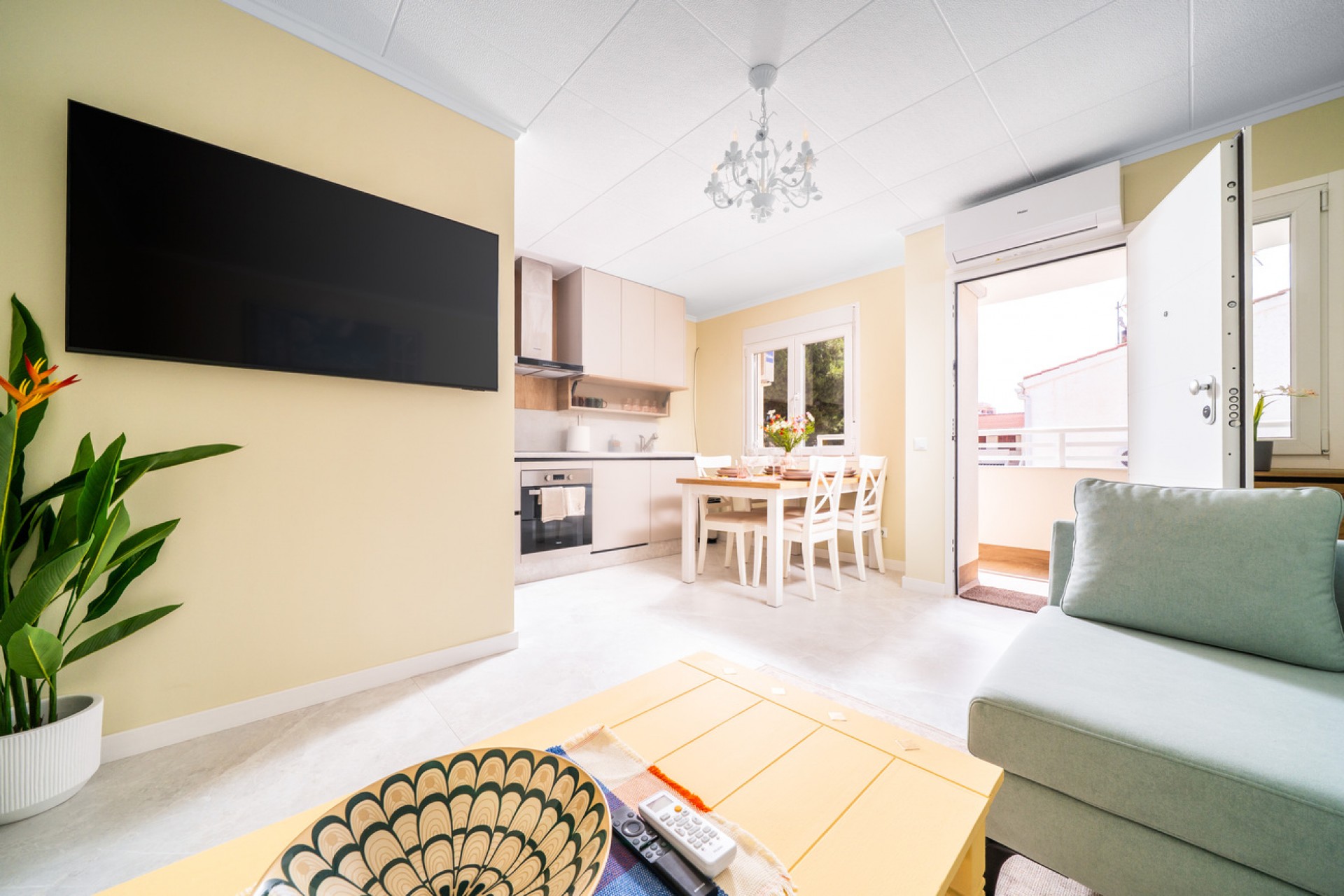 Resale - Apartment -
Torrevieja - La Veleta