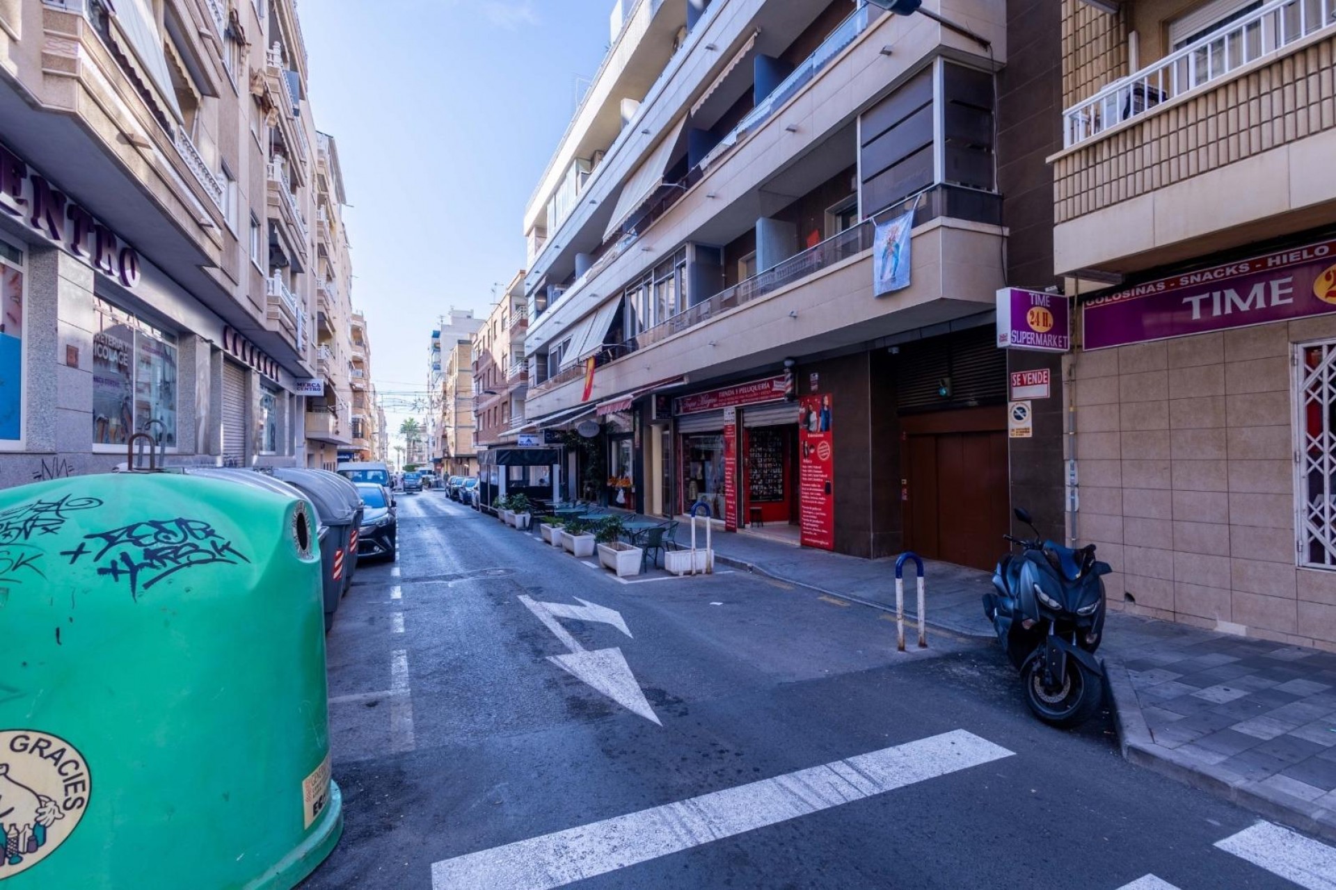 Resale - Apartment -
Torrevieja - Las Calas