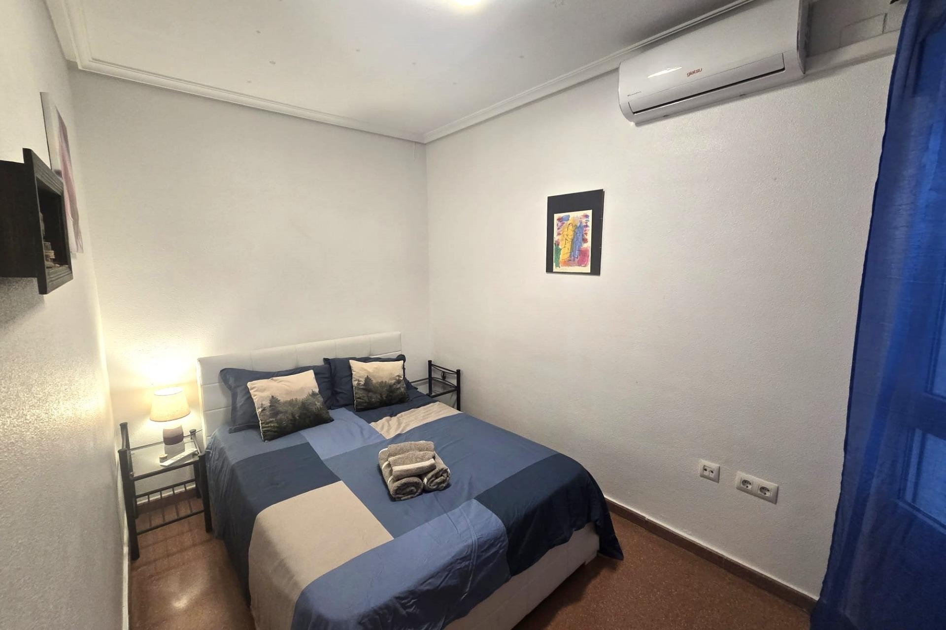 Resale - Apartment -
Torrevieja - Las Piscinas Naturales