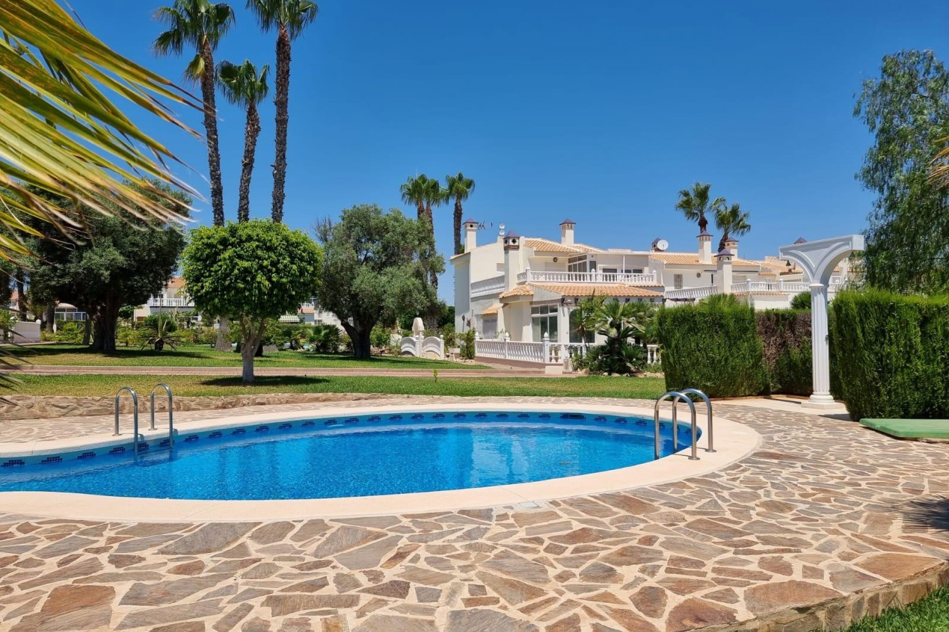 Resale - Apartment -
Torrevieja - Los Balcones - Los Altos del Edén