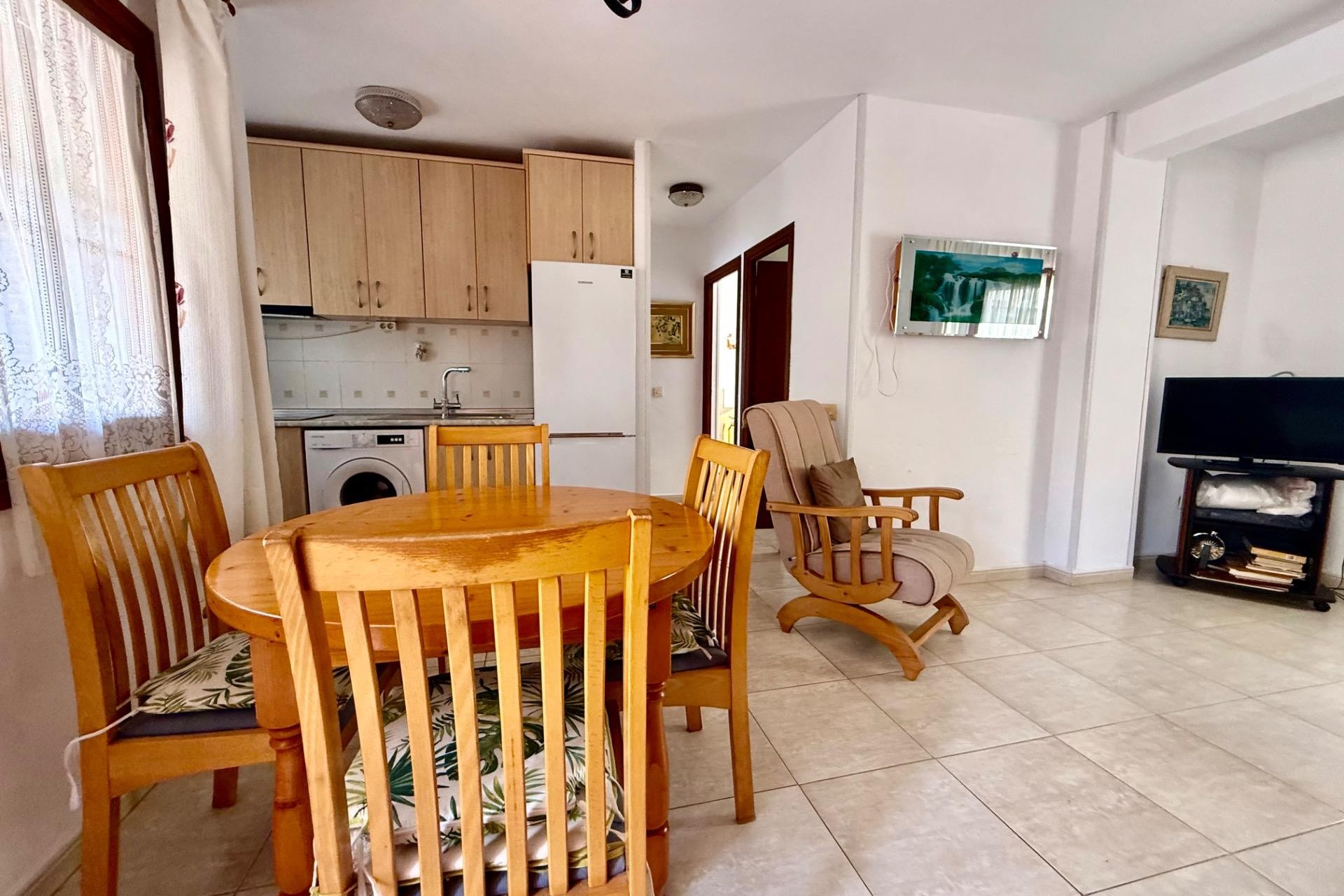 Resale - Apartment -
Torrevieja - Los Europeos