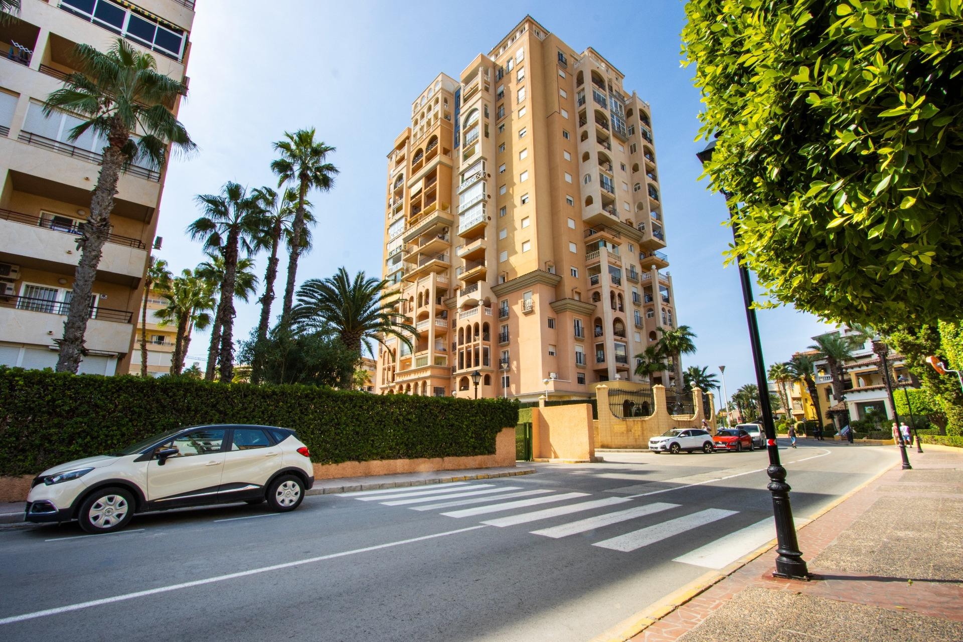 Resale - Apartment -
Torrevieja - Los Frutales