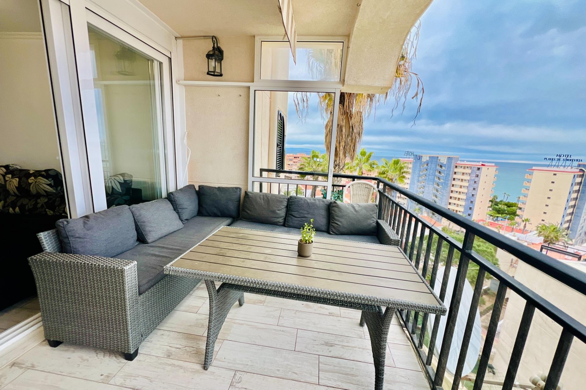 Resale - Apartment -
Torrevieja - Miramar - Torre Del Moro