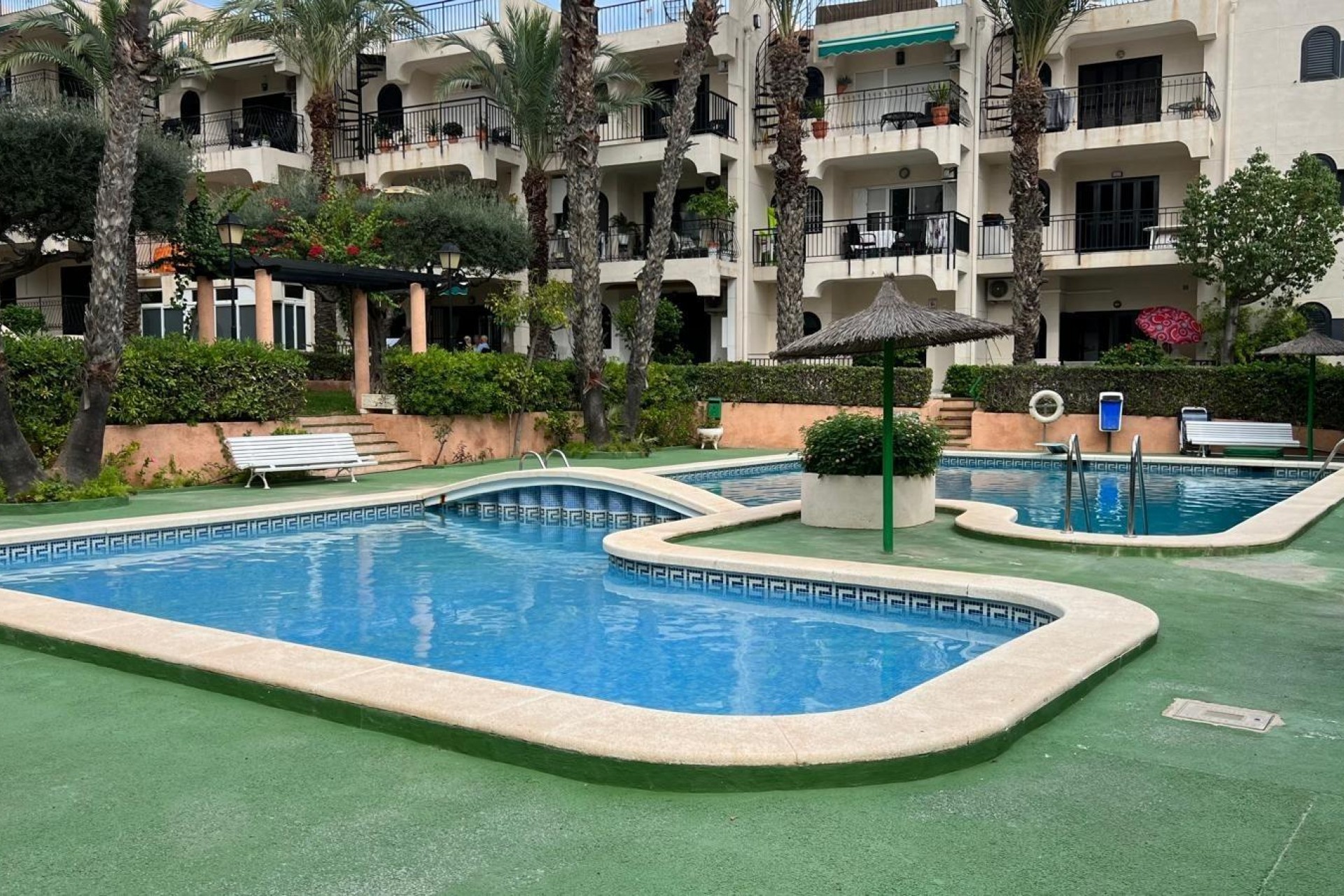 Resale - Apartment -
Torrevieja - Miramar - Torre Del Moro