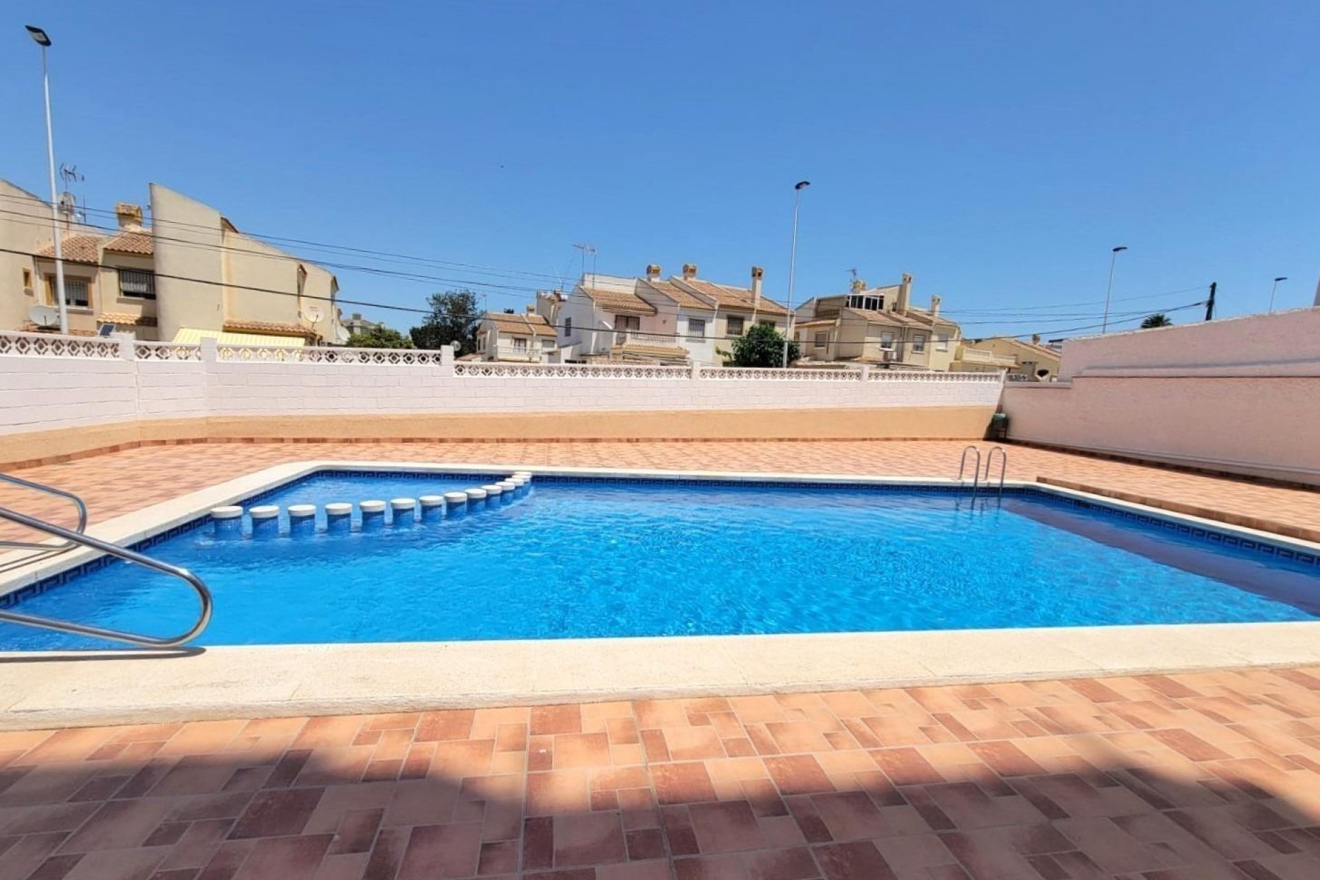 Resale - Apartment -
Torrevieja - Nueva Torrevieja