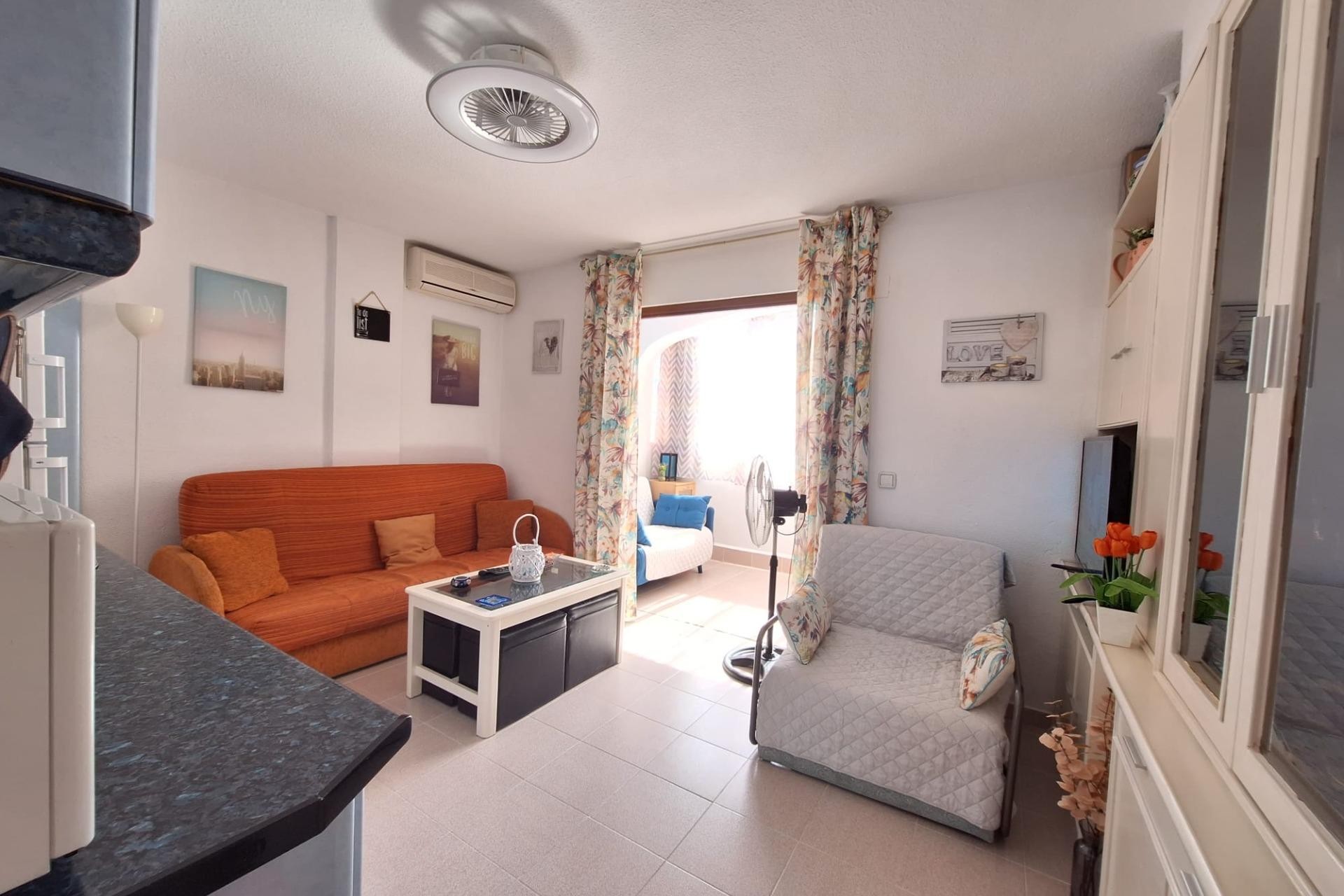 Resale - Apartment -
Torrevieja - Nueva Torrevieja