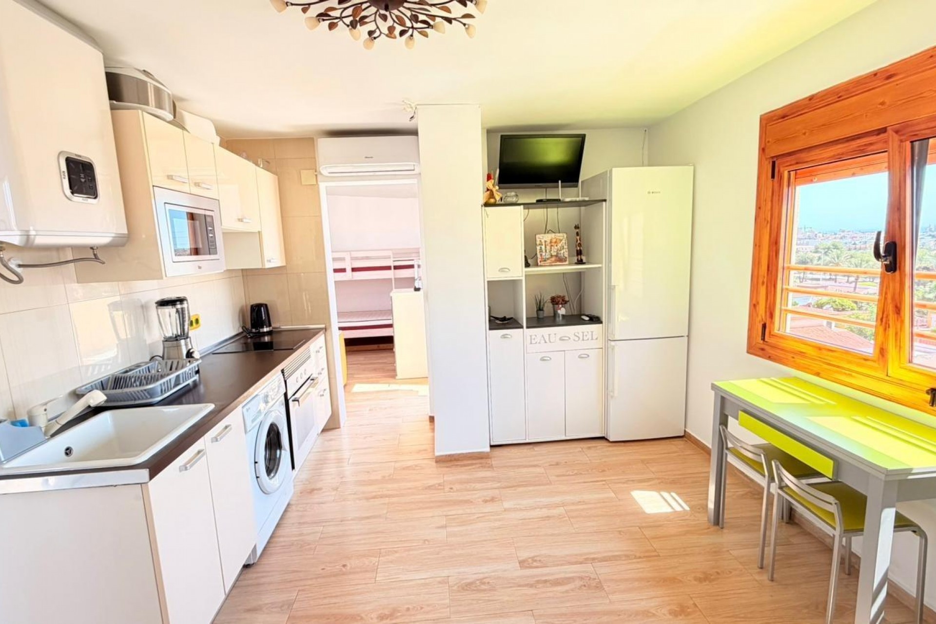 Resale - Apartment -
Torrevieja - Nueva Torrevieja