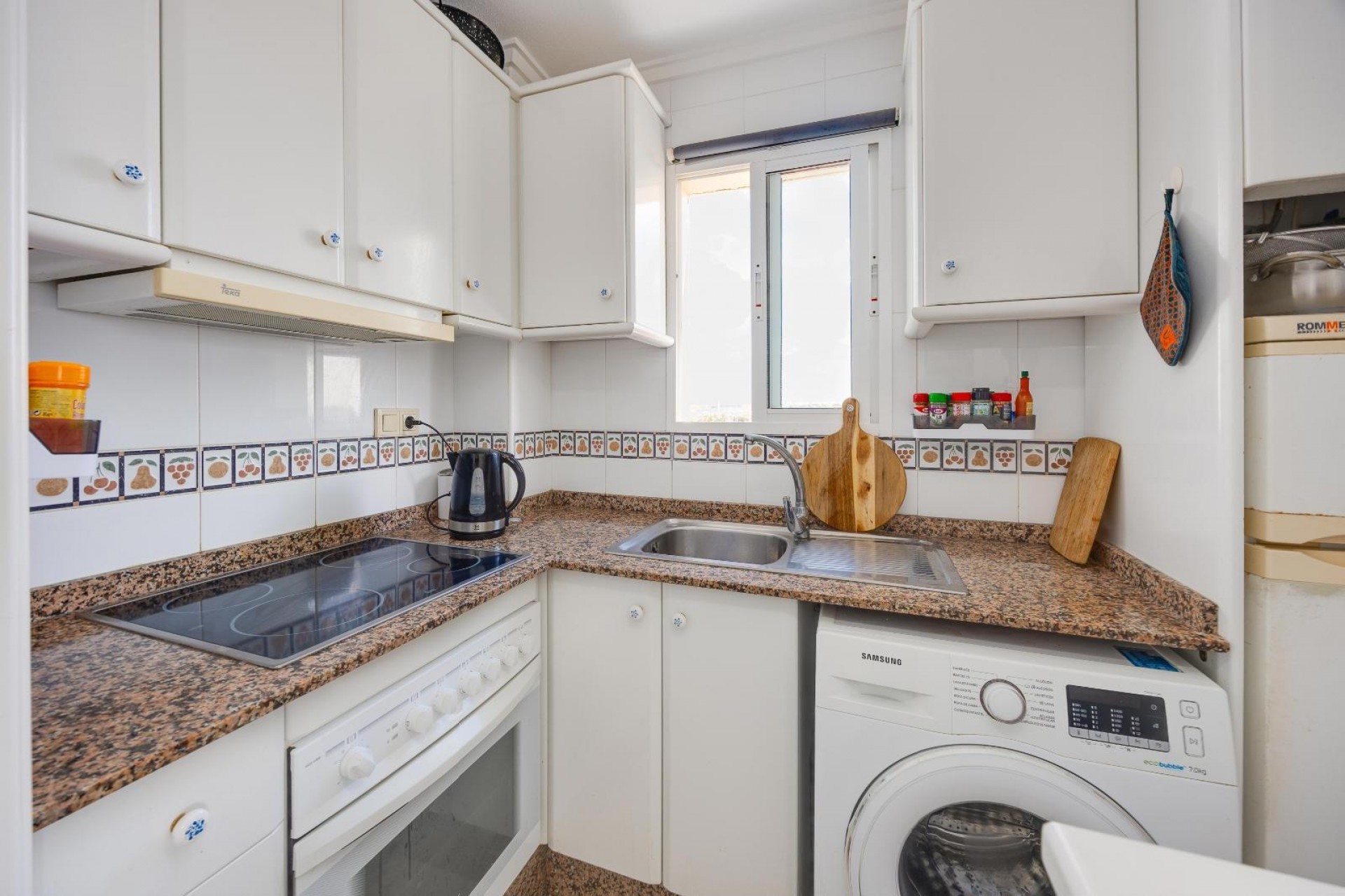Resale - Apartment -
Torrevieja - Nueva Torrevieja