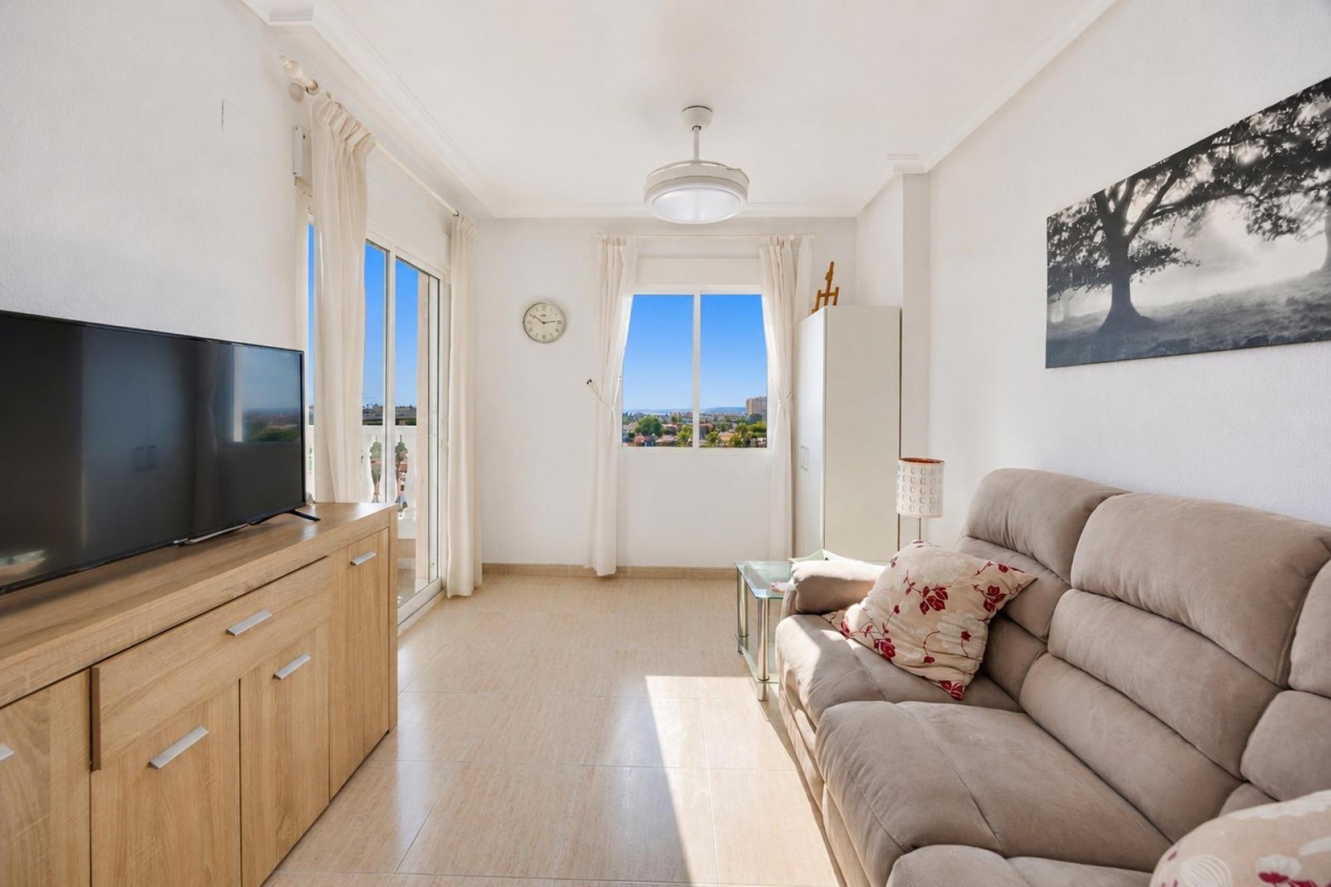 Resale - Apartment -
Torrevieja - Nueva Torrevieja