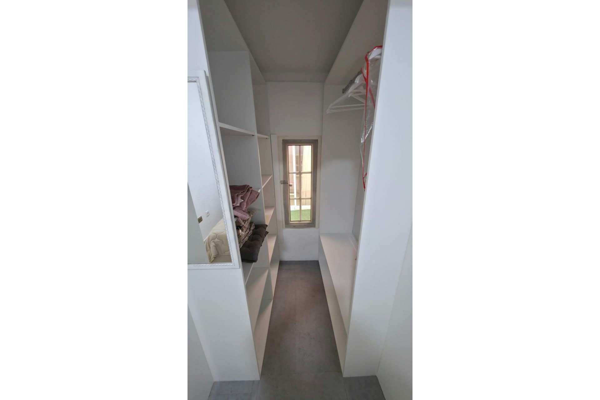 Resale - Apartment -
Torrevieja - Nueva Torrevieja