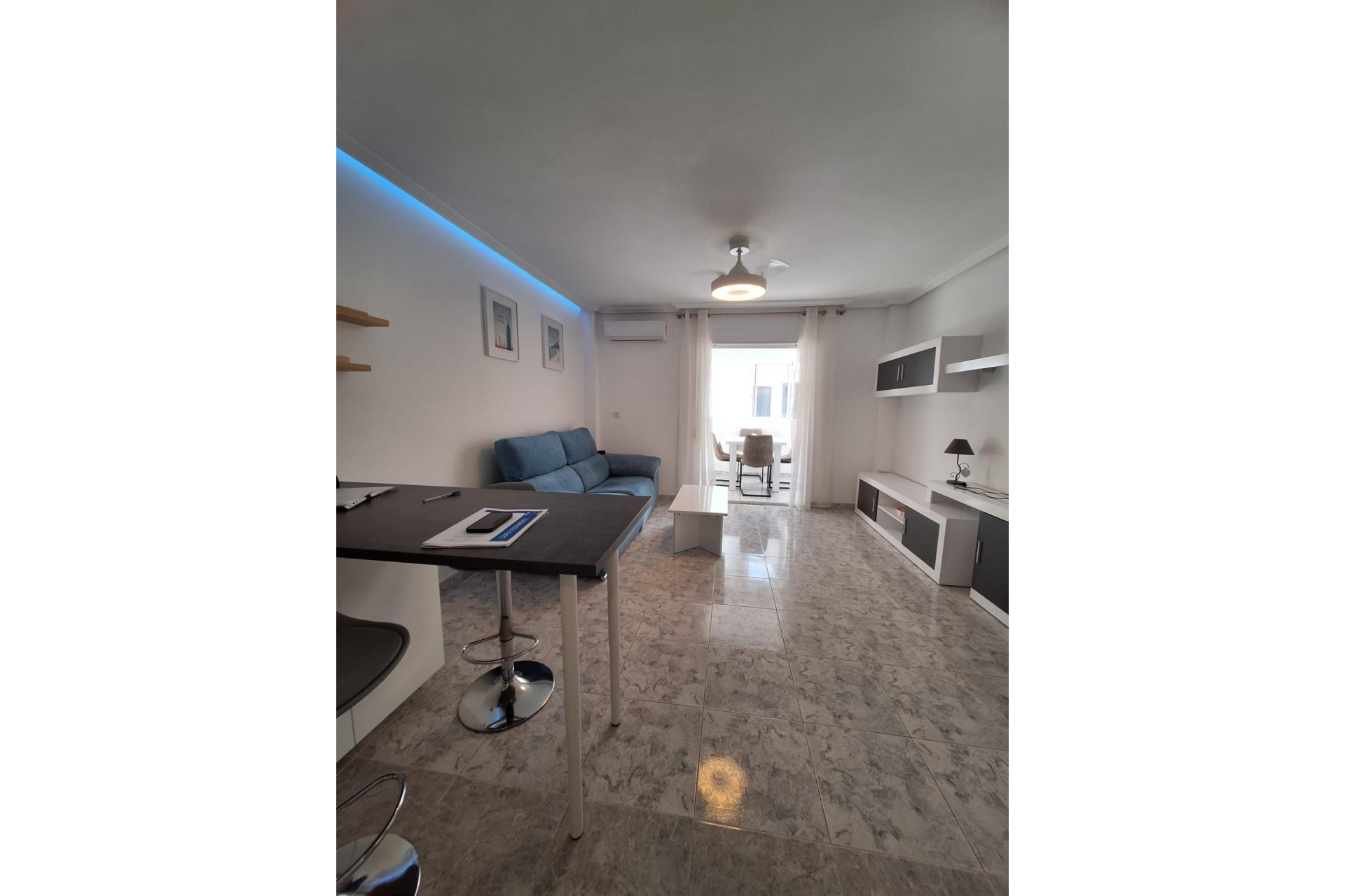 Resale - Apartment -
Torrevieja - Nueva Torrevieja
