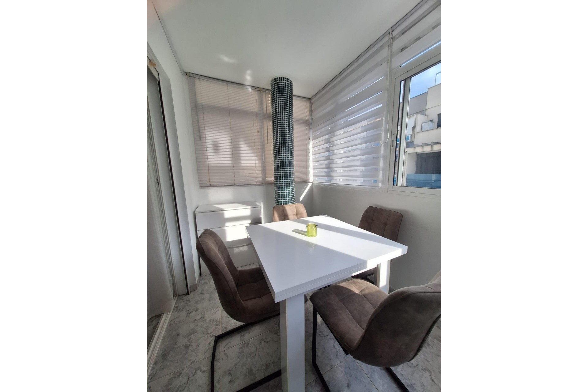 Resale - Apartment -
Torrevieja - Nueva Torrevieja