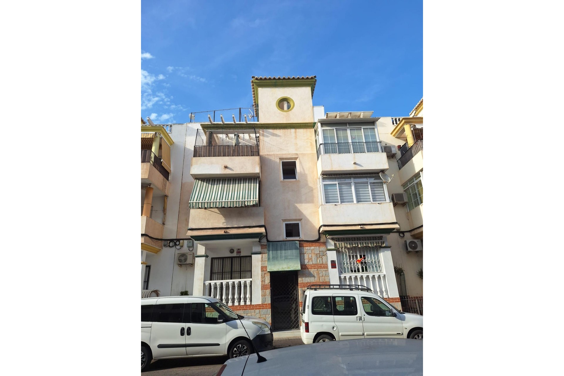 Resale - Apartment -
Torrevieja - Nueva Torrevieja
