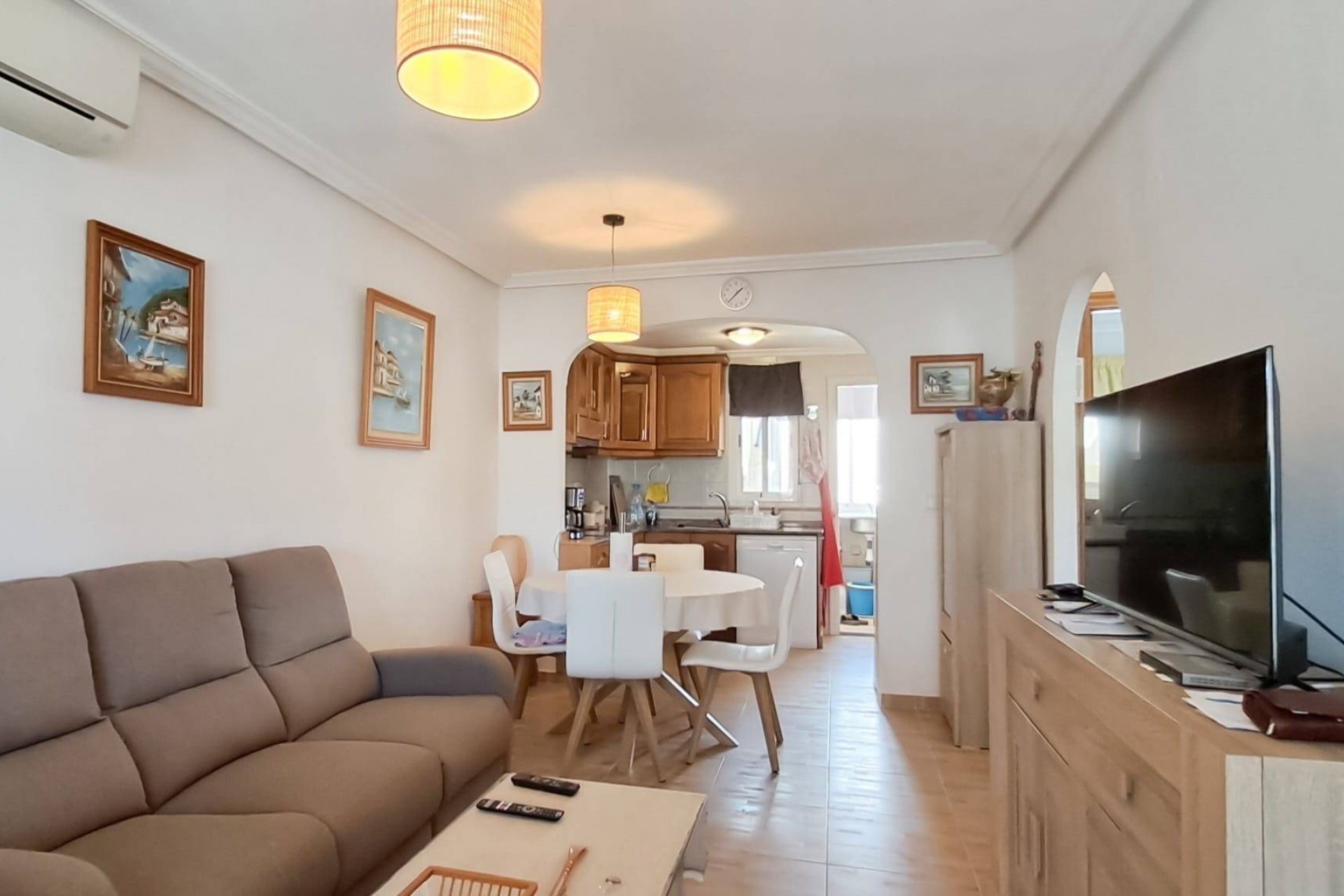 Resale - Apartment -
Torrevieja - Parque Acuático - Sector 25