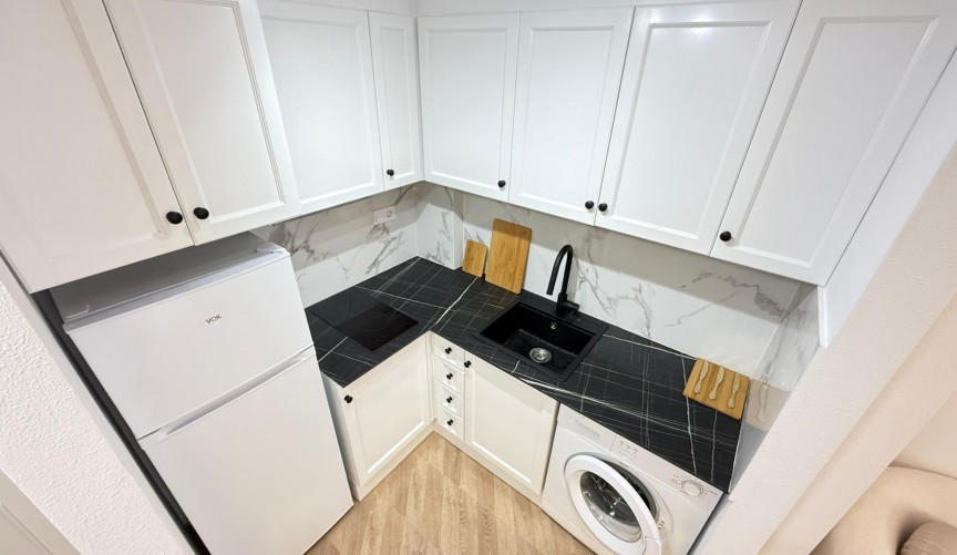 Resale - Apartment -
Torrevieja - PARQUE DE LAS NACIONES