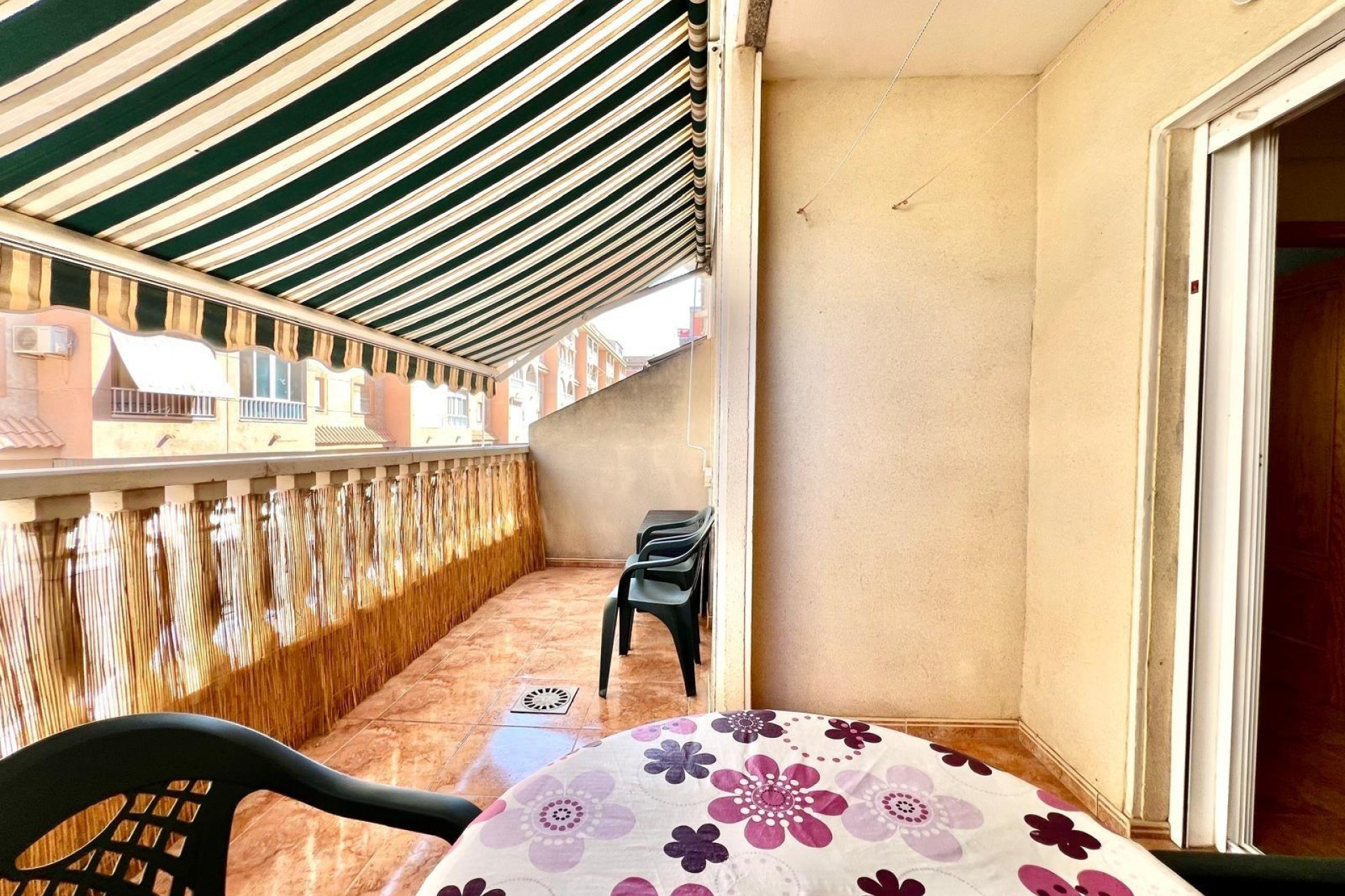 Resale - Apartment -
Torrevieja - PARQUE DE LAS NACIONES