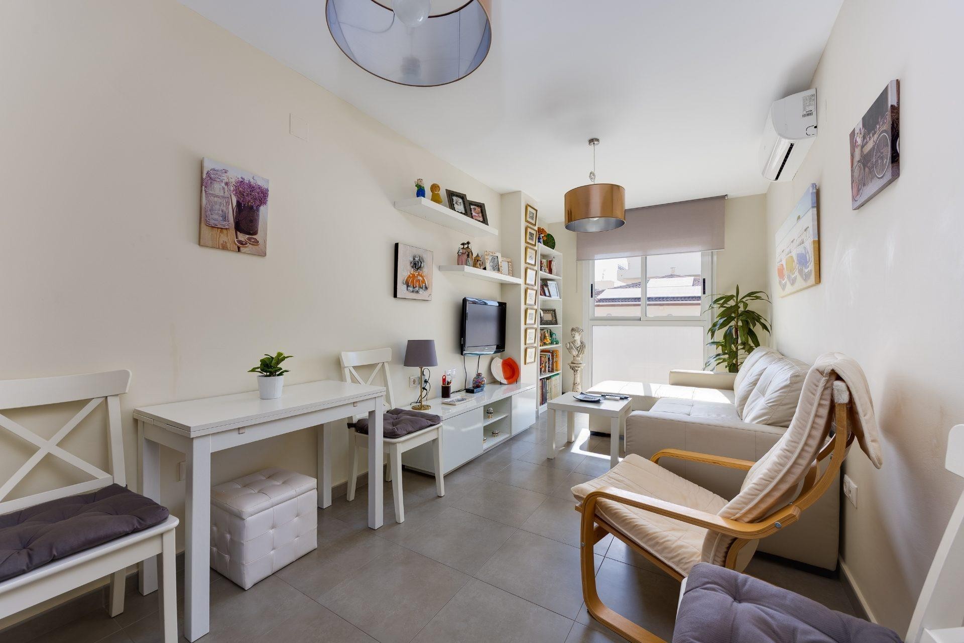 Resale - Apartment -
Torrevieja - PARQUE DE LAS NACIONES