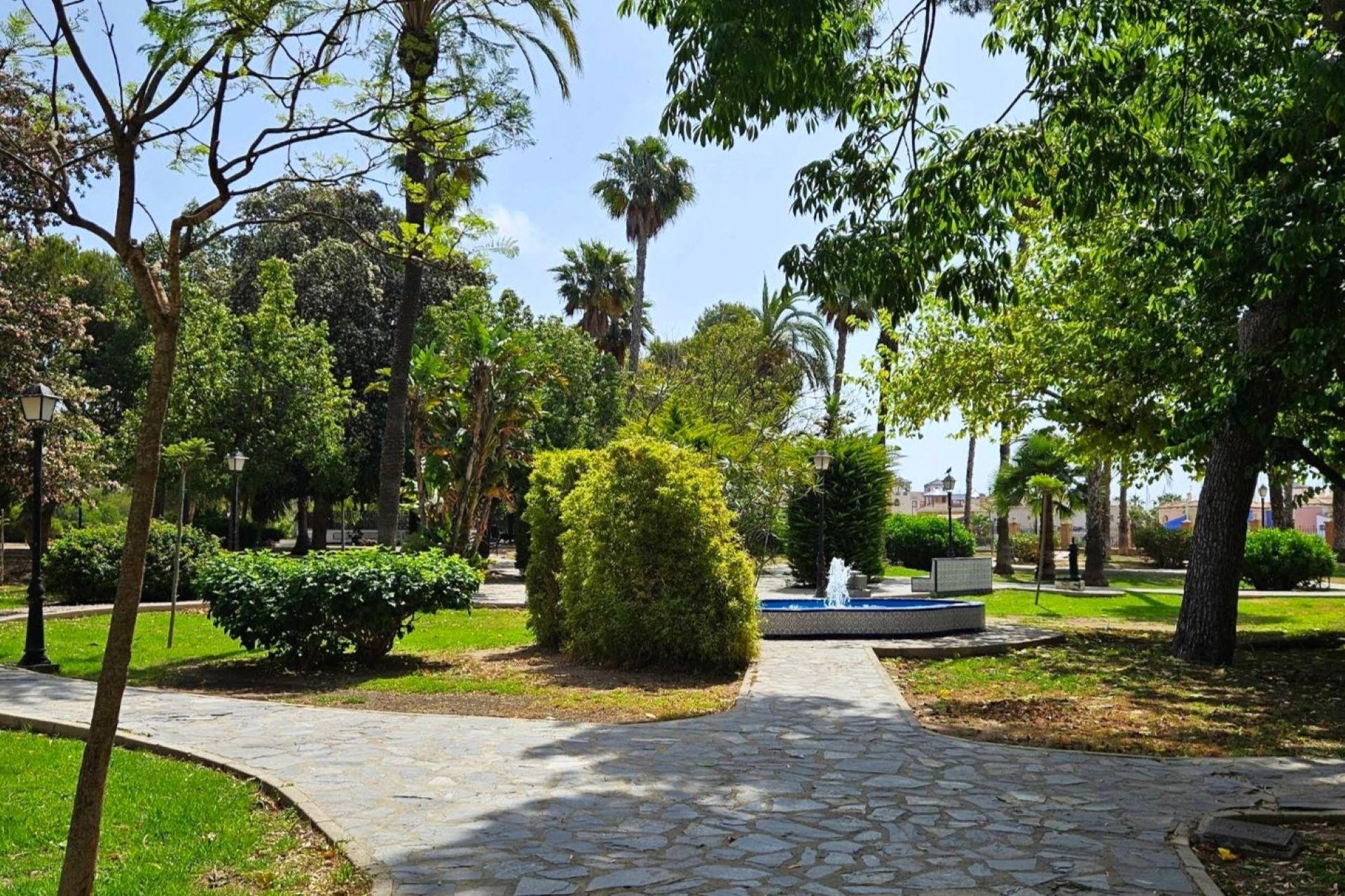 Resale - Apartment -
Torrevieja - PARQUE DE LAS NACIONES