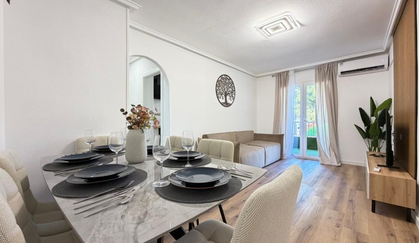 Resale - Apartment -
Torrevieja - PARQUE DE LAS NACIONES