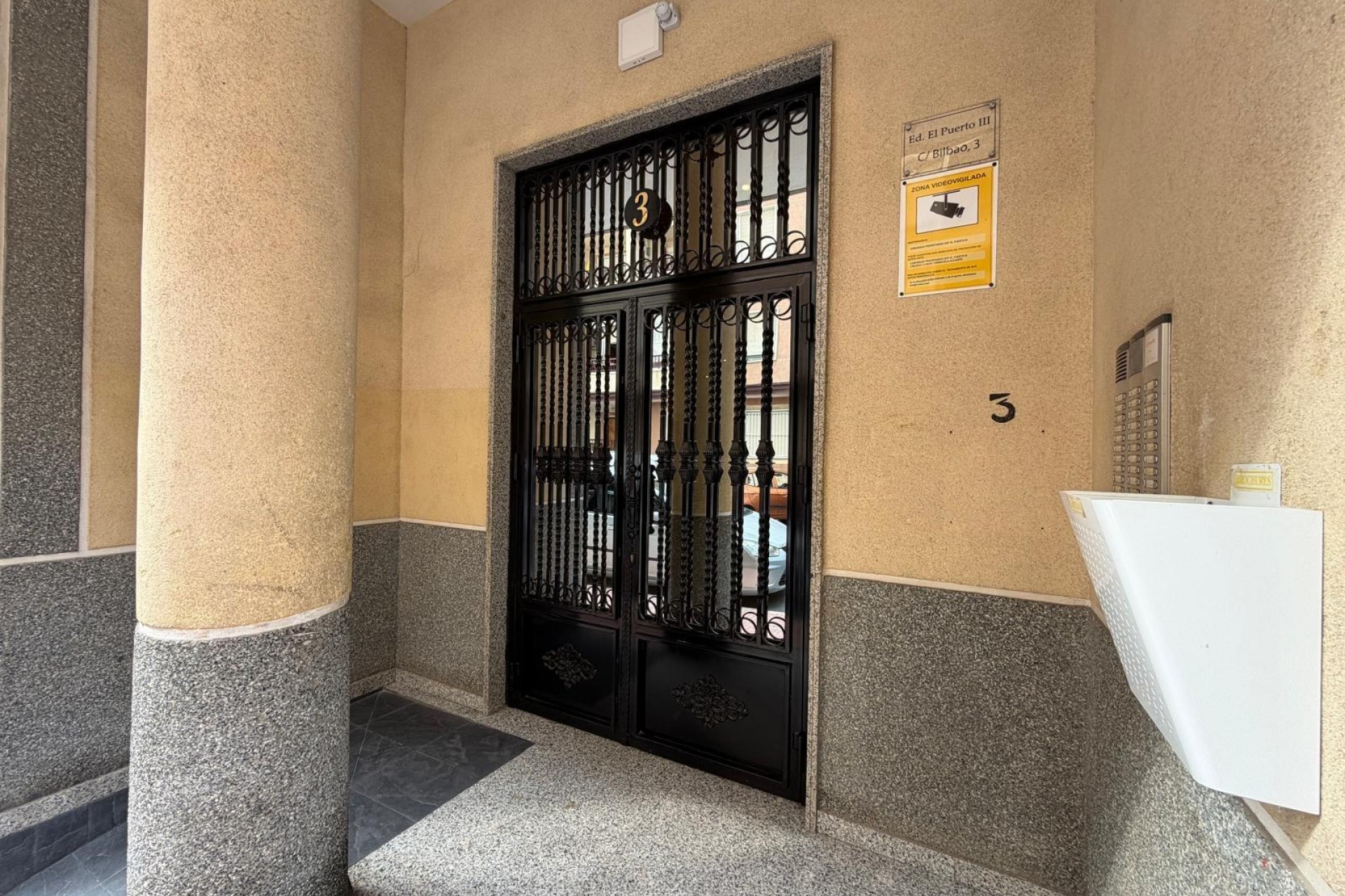 Resale - Apartment -
Torrevieja - PARQUE DE LAS NACIONES
