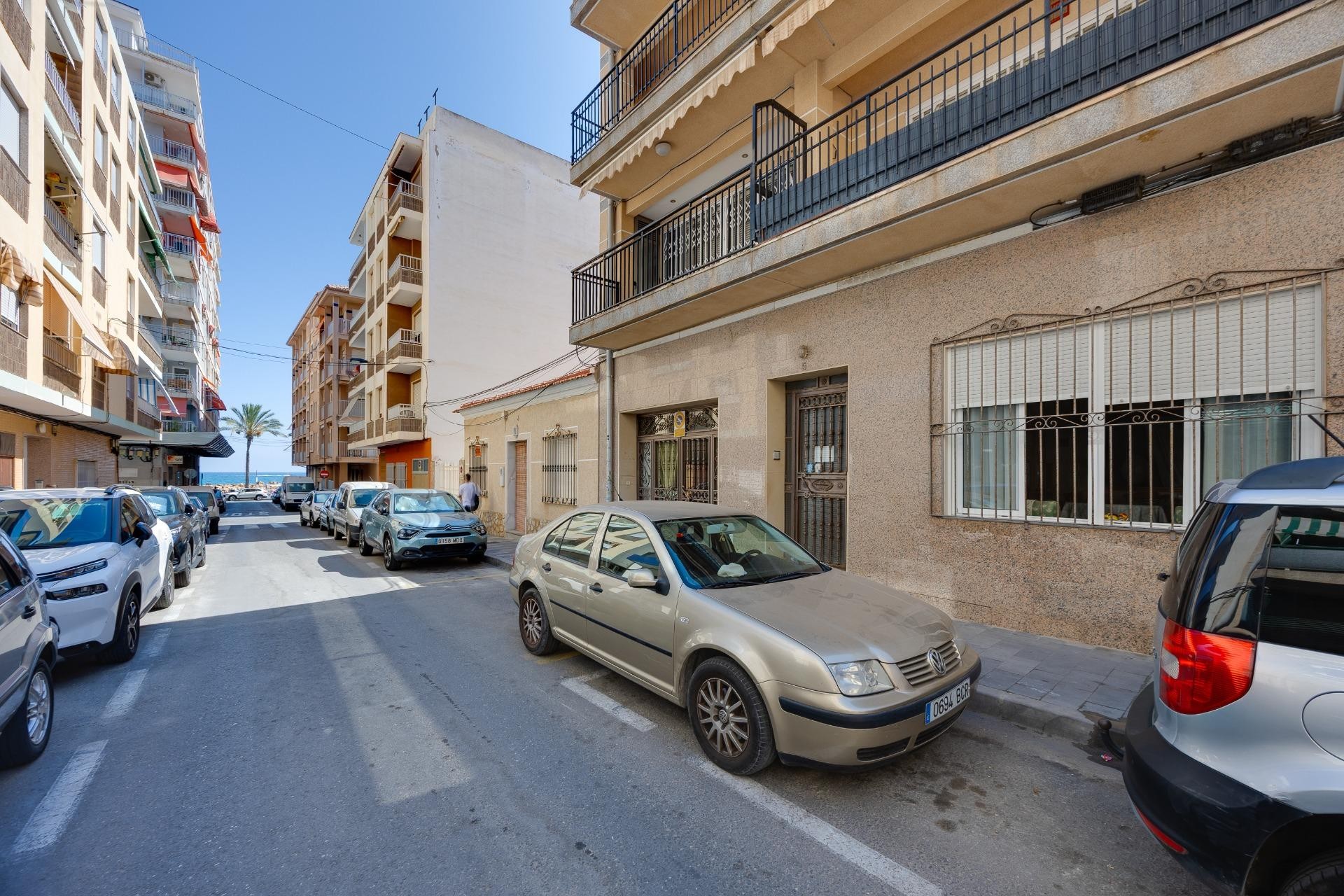 Resale - Apartment -
Torrevieja - Paseo Maritimo