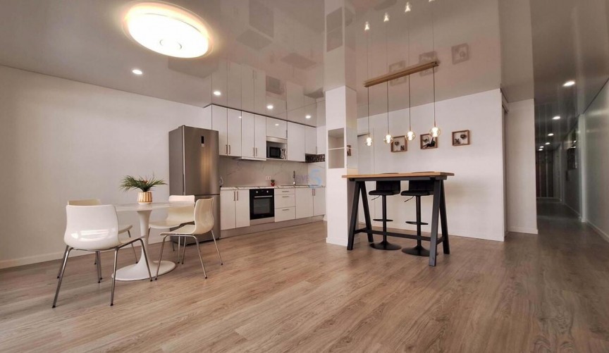 Resale - Apartment -
Torrevieja - Playa Acecion