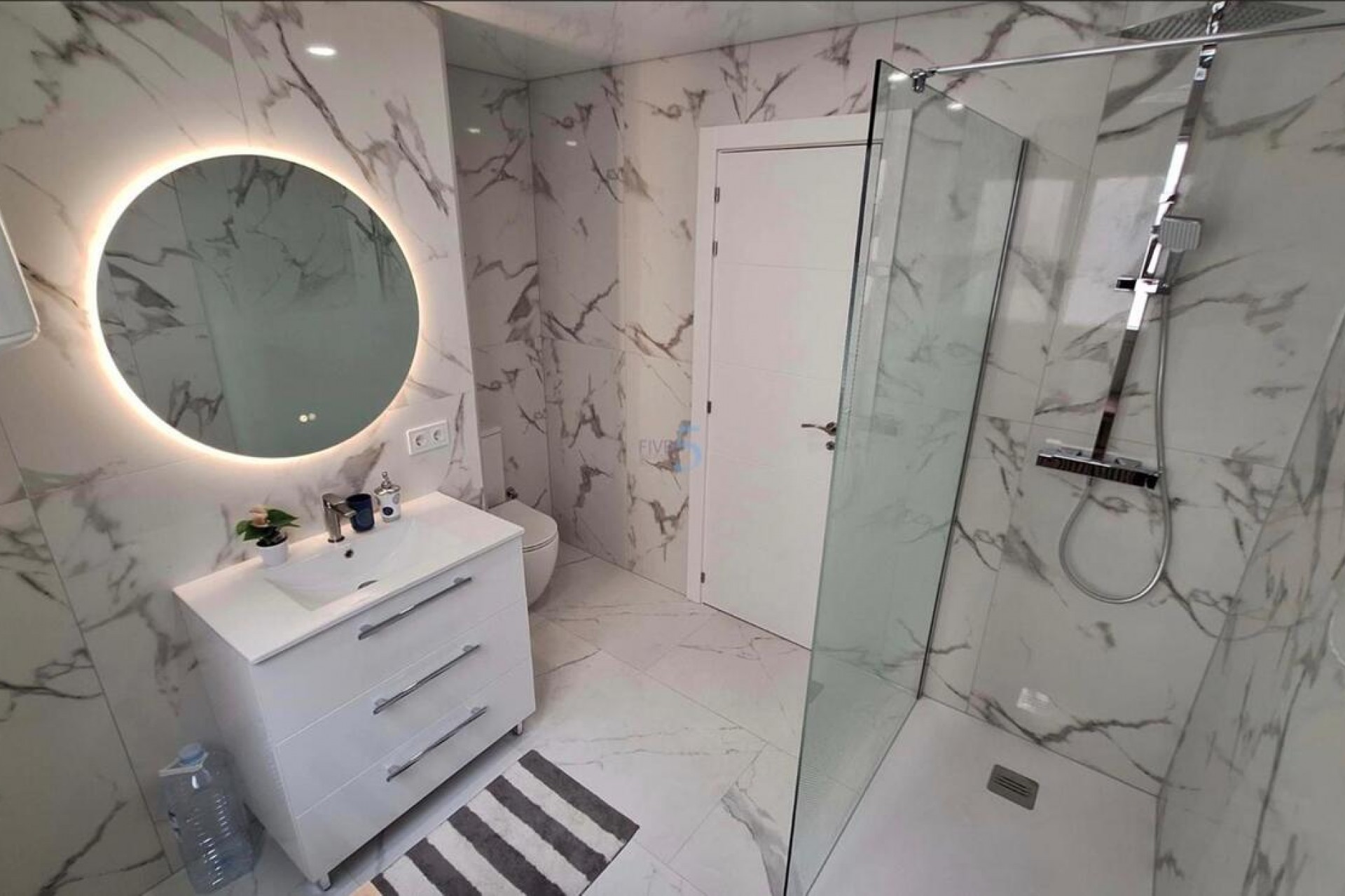 Resale - Apartment -
Torrevieja - Playa Acecion