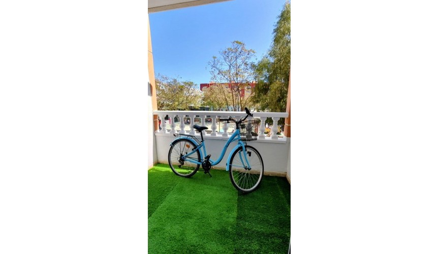 Resale - Apartment -
Torrevieja - Playa de los Locos