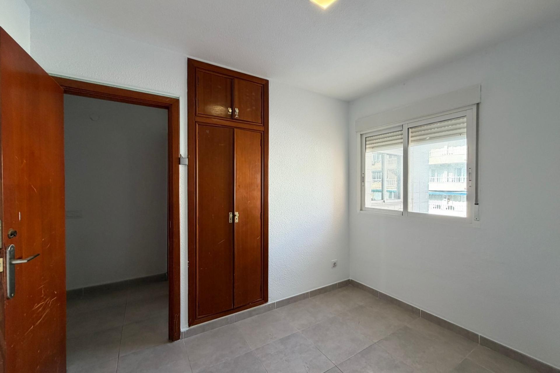 Resale - Apartment -
Torrevieja - Playa de los Locos