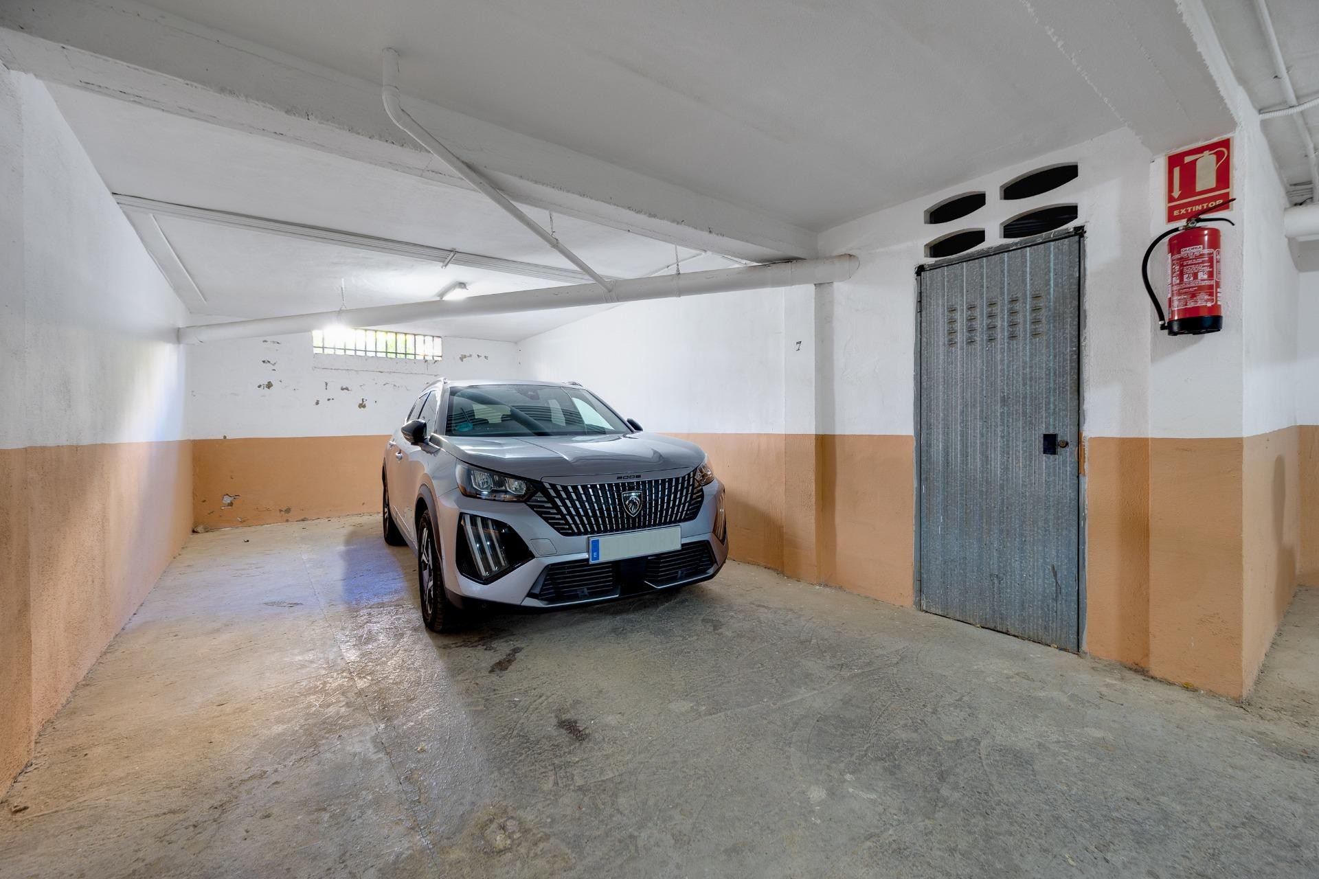 Resale - Apartment -
Torrevieja - Playa de los Locos