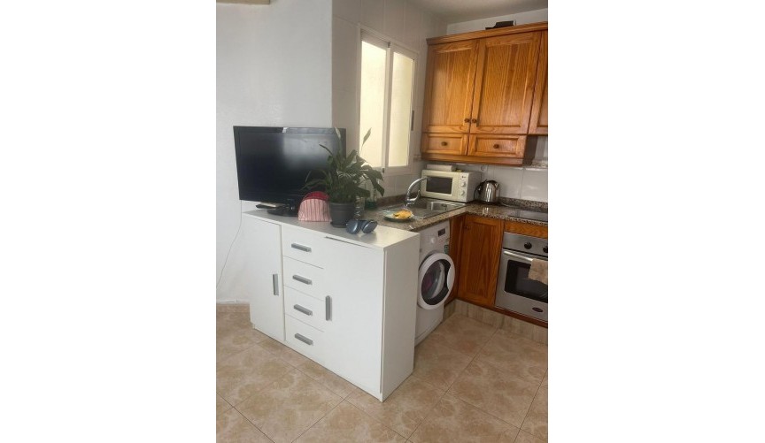 Resale - Apartment -
Torrevieja - Playa de los Locos