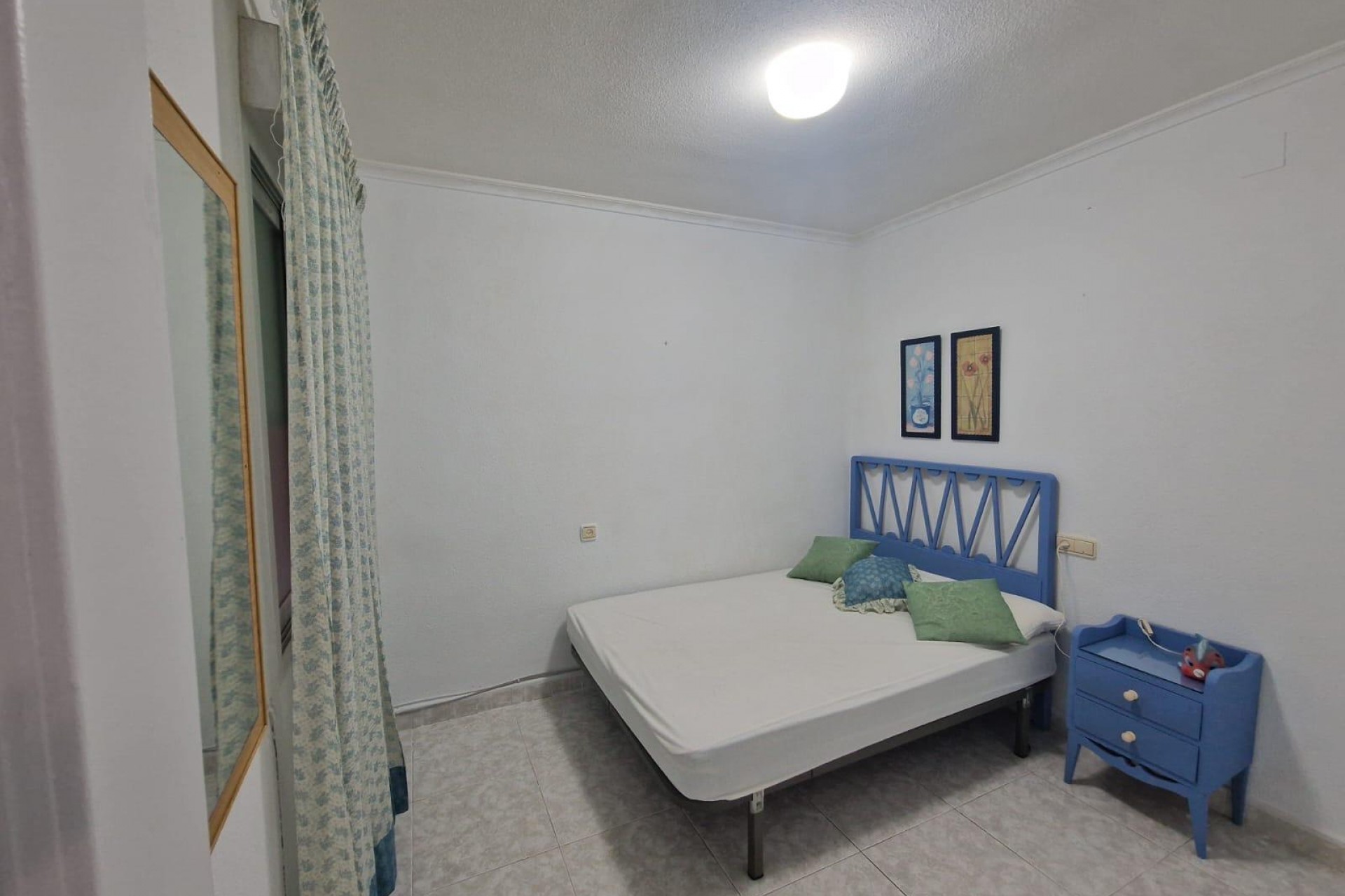 Resale - Apartment -
Torrevieja - Playa de los Locos