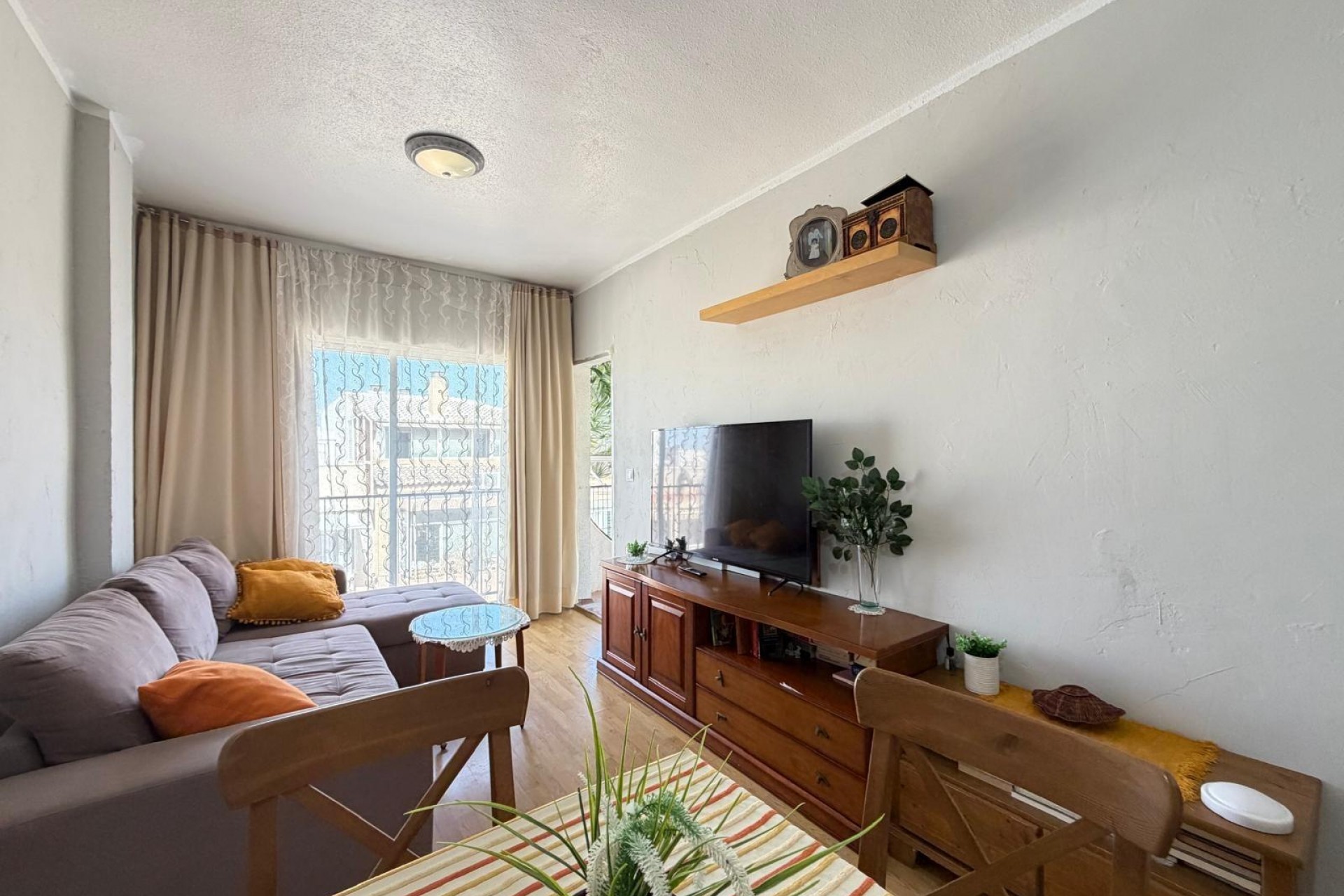 Resale - Apartment -
Torrevieja - Playa de los Locos