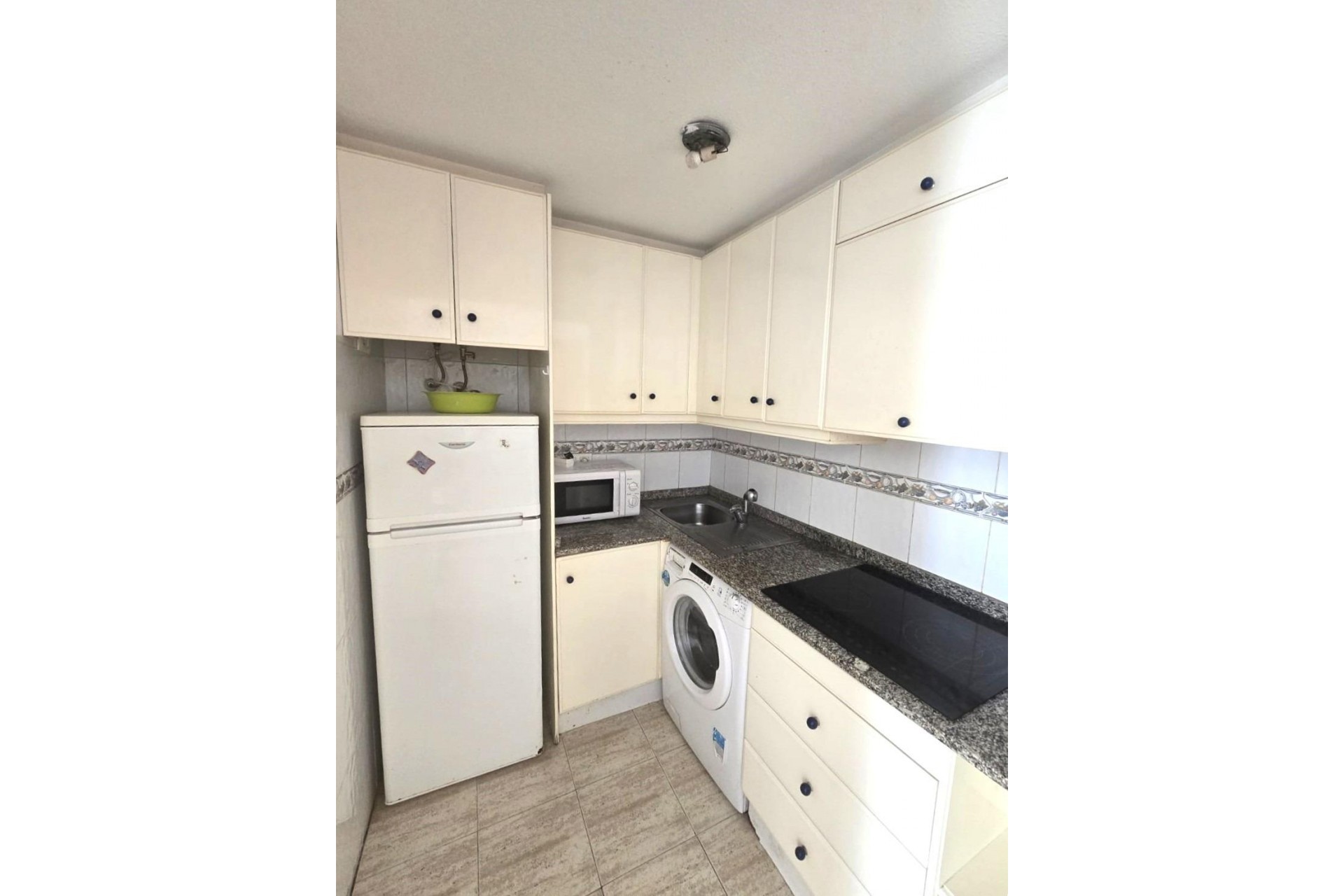Resale - Apartment -
Torrevieja - Playa de los Locos