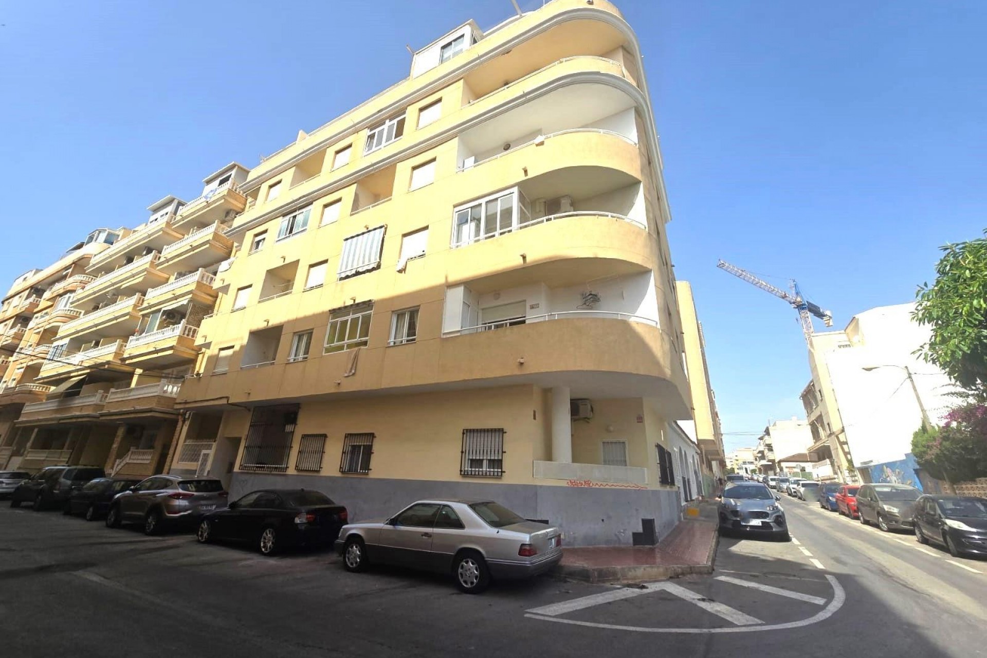 Resale - Apartment -
Torrevieja - Playa de los Locos