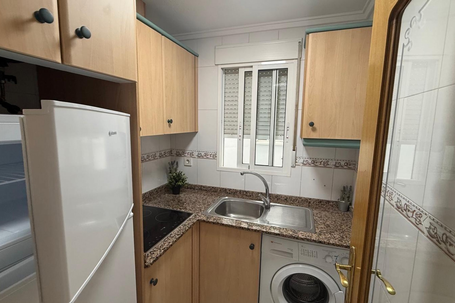 Resale - Apartment -
Torrevieja - Playa de los Locos