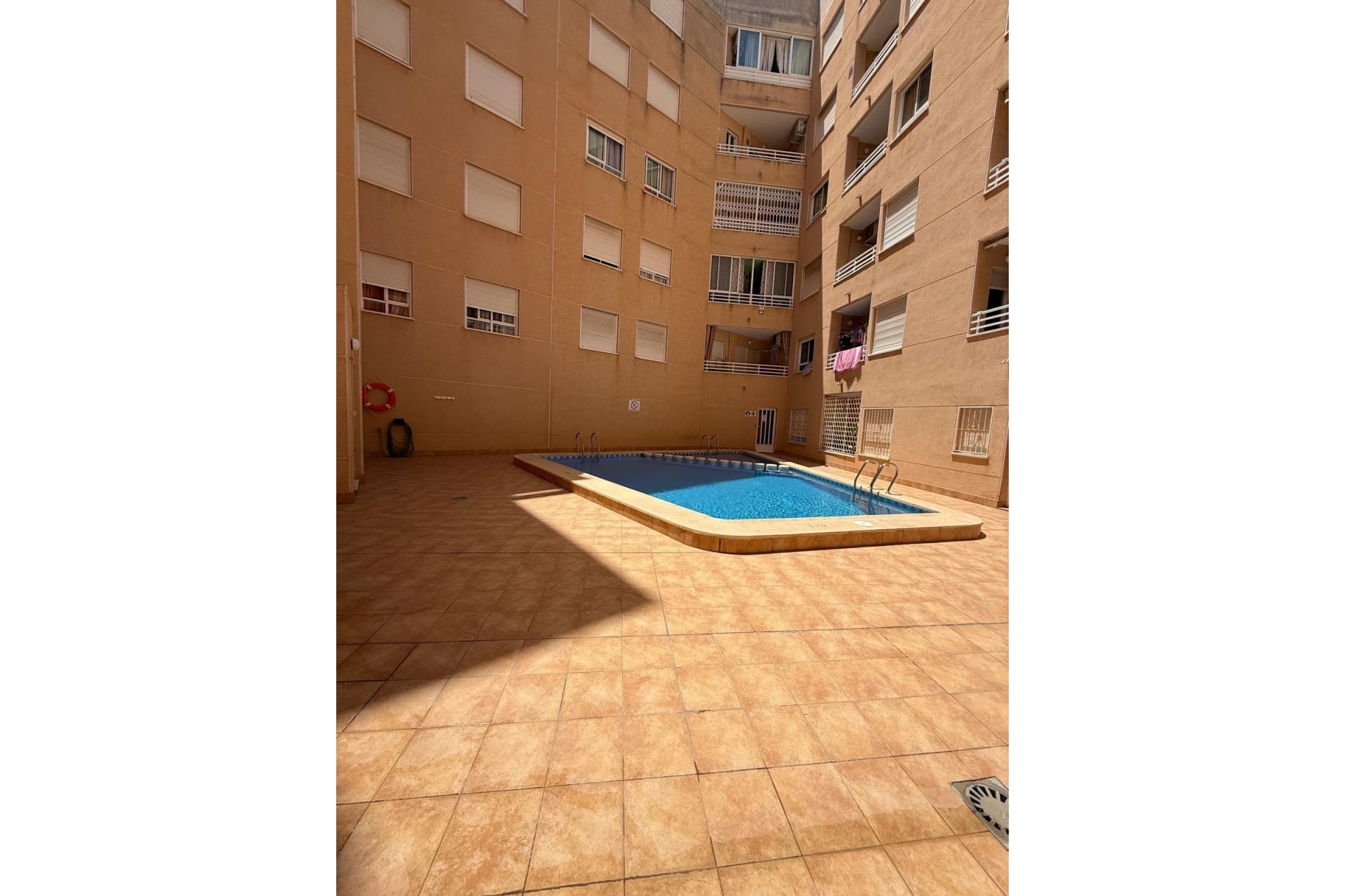 Resale - Apartment -
Torrevieja - Playa de los Locos