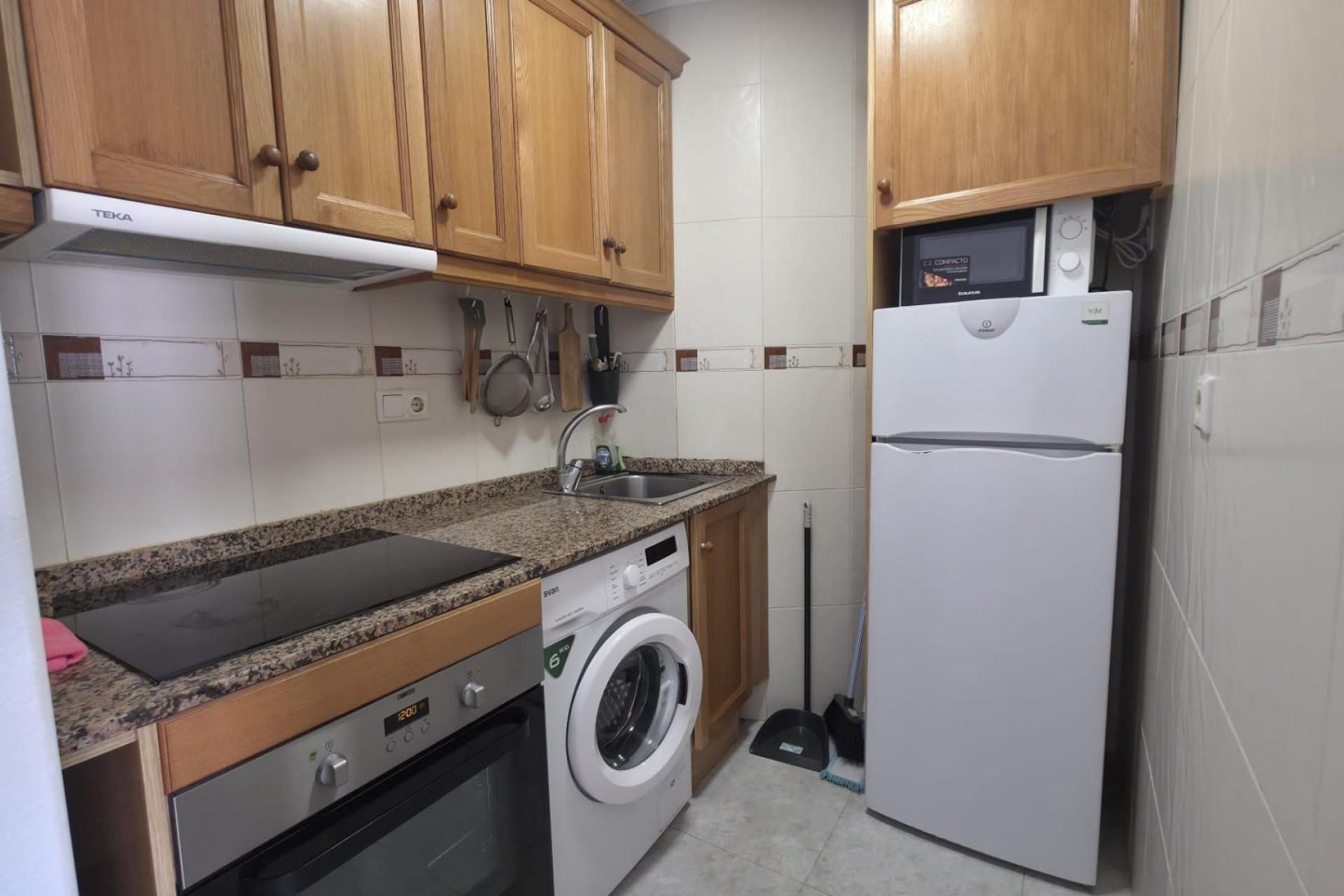 Resale - Apartment -
Torrevieja - Playa de los Locos