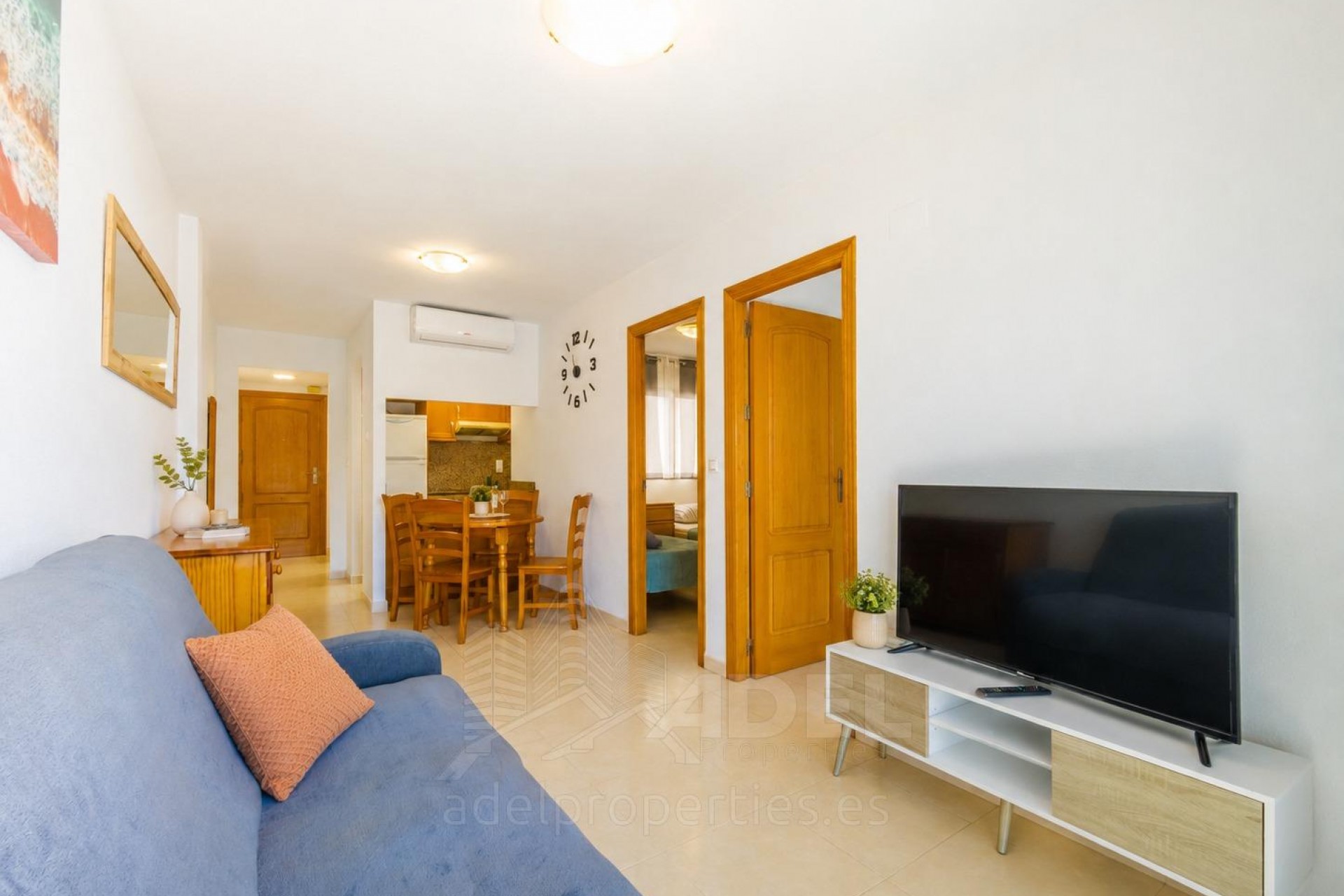 Resale - Apartment -
Torrevieja - Playa de los Locos