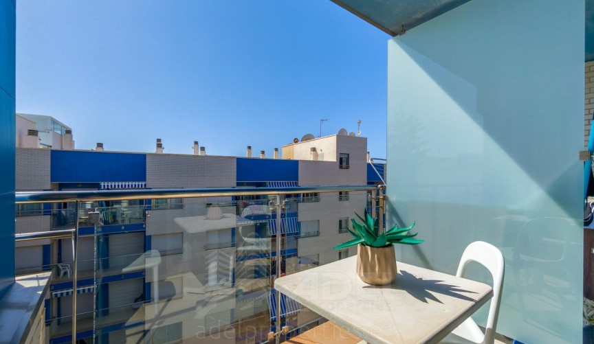 Resale - Apartment -
Torrevieja - Playa de los Locos