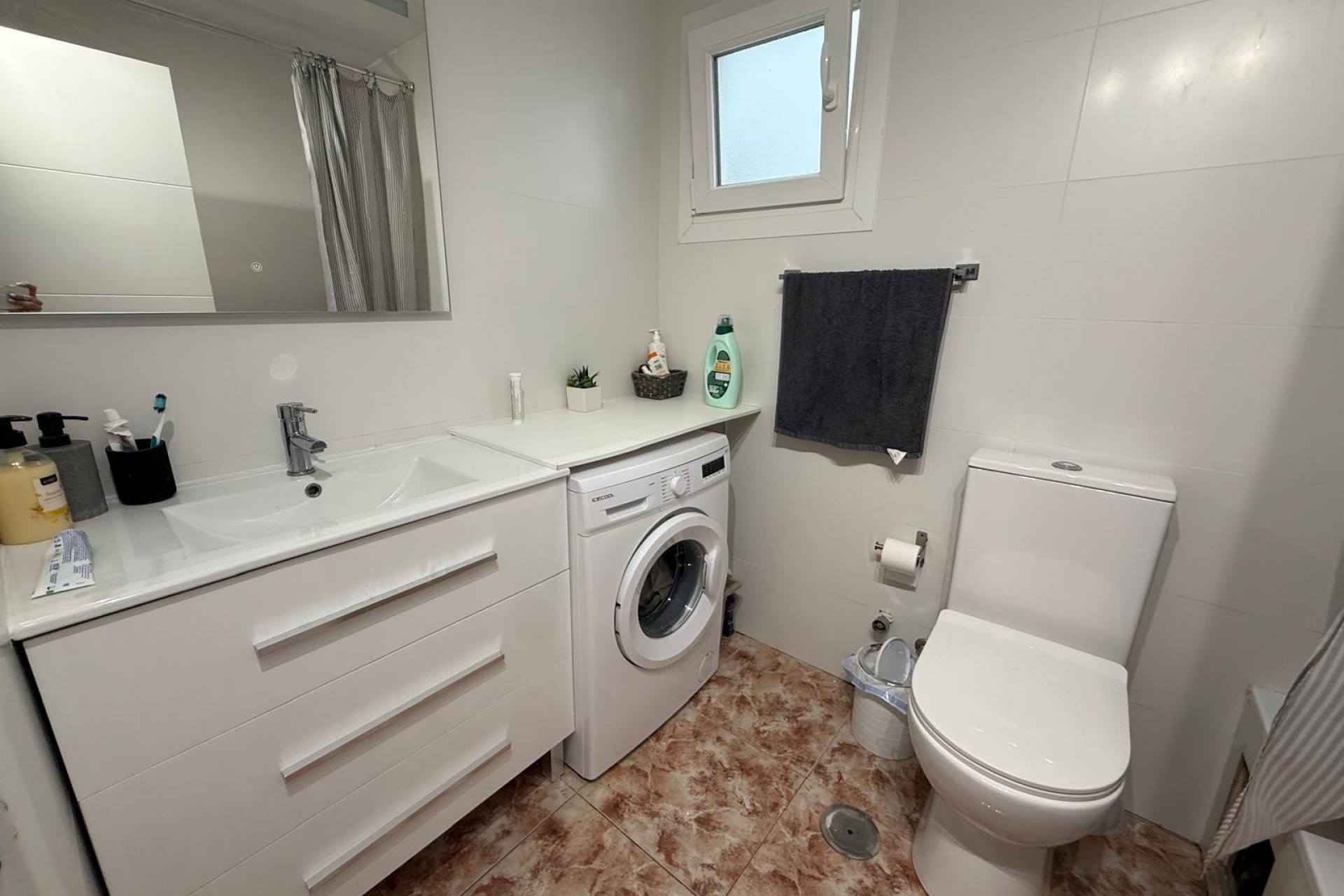 Resale - Apartment -
Torrevieja - Playa de los Locos