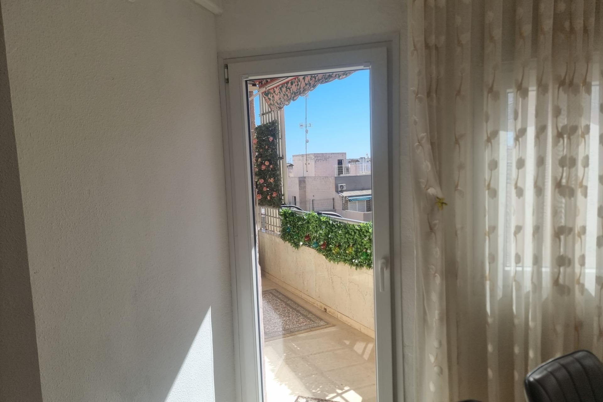 Resale - Apartment -
Torrevieja - Playa de los Locos