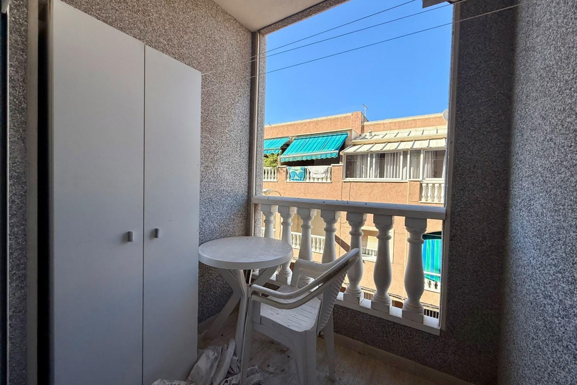 Resale - Apartment -
Torrevieja - Playa de los Locos