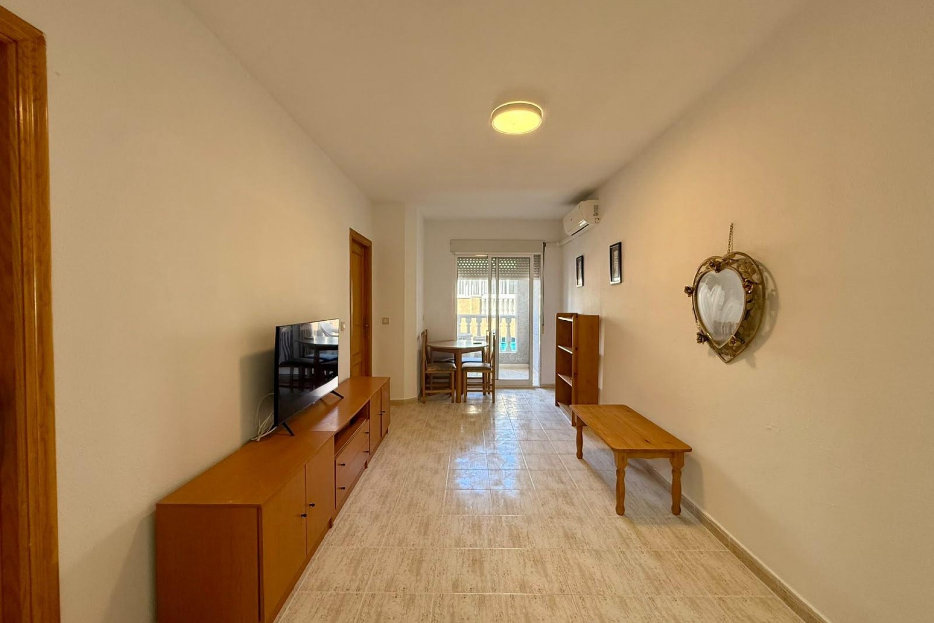 Resale - Apartment -
Torrevieja - Playa de los Locos