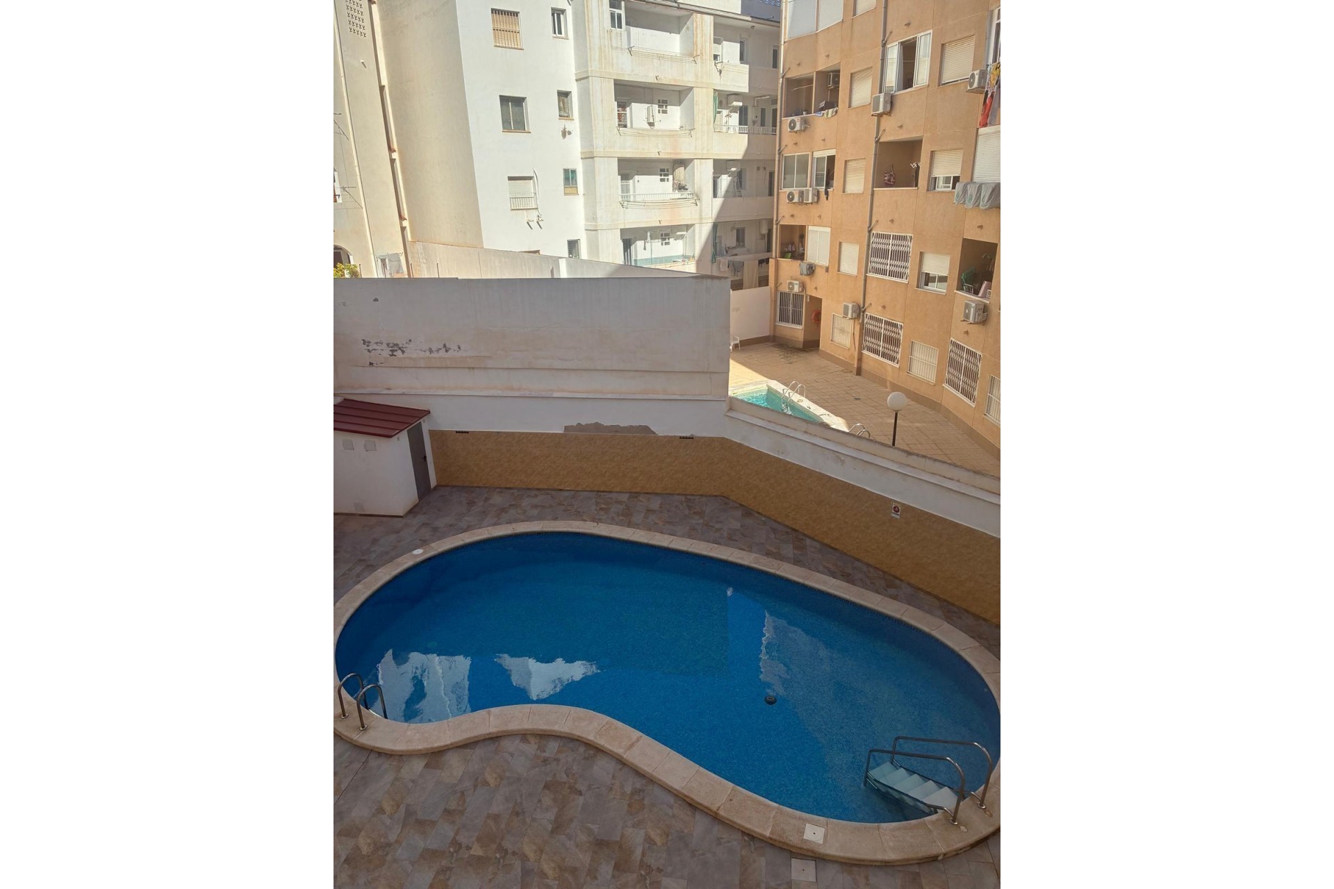 Resale - Apartment -
Torrevieja - Playa de los Locos
